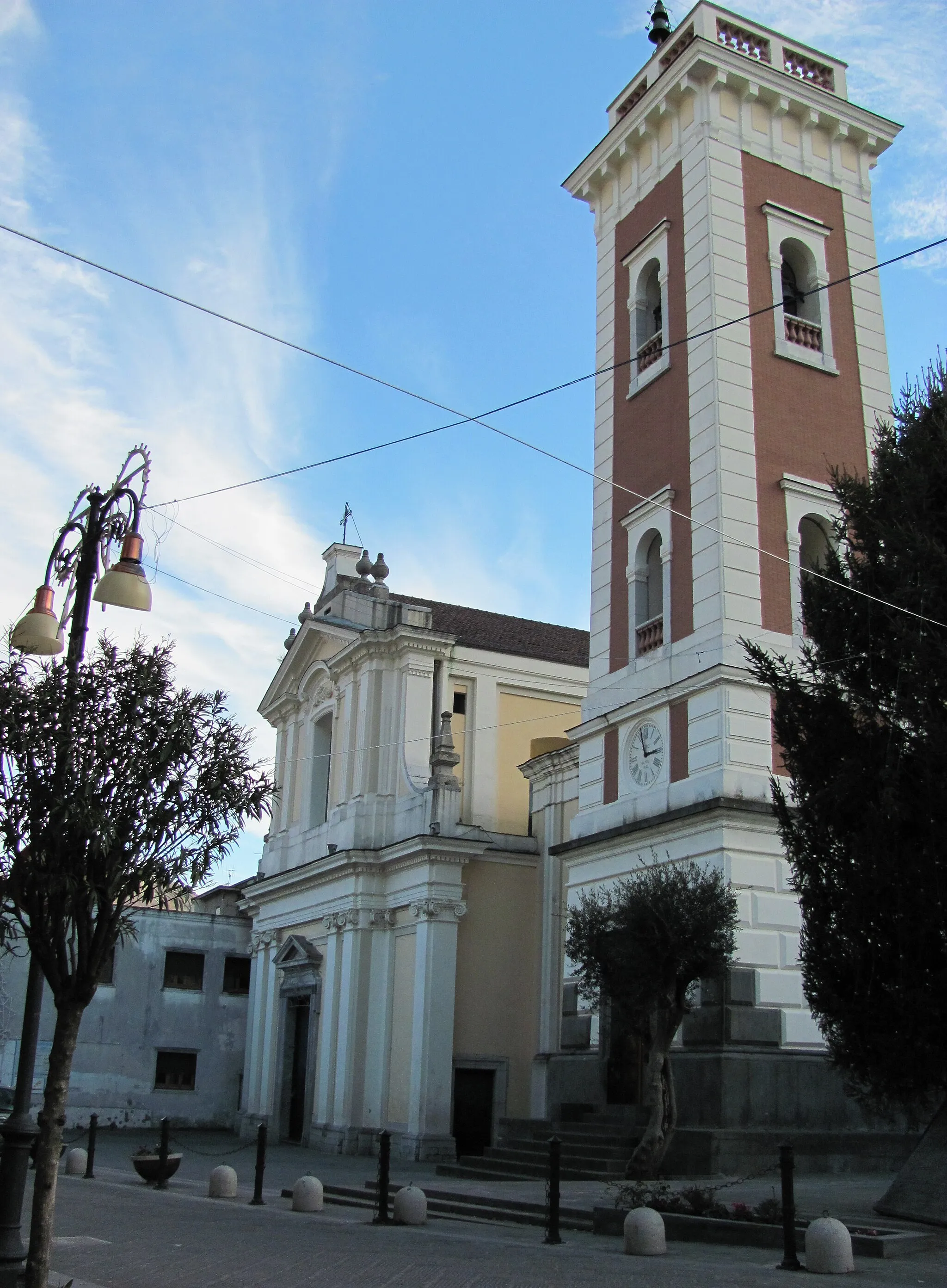 Photo showing: Chiesa di San Rocco con Campanile SIANO SA (dicembre 2010)