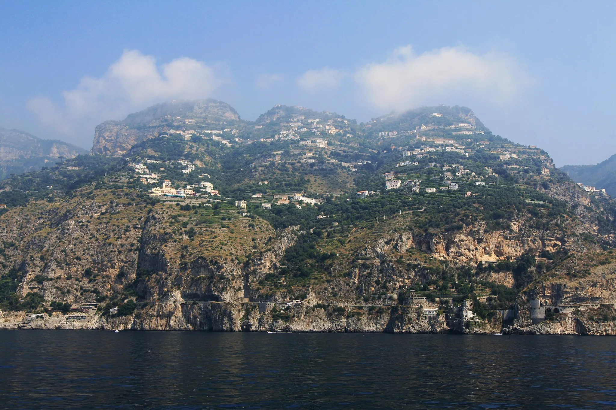 Photo showing: San Michele, Sant'Elia, Comune di Furore, Costa d'Amalfi, Province of Salerno, Italy.