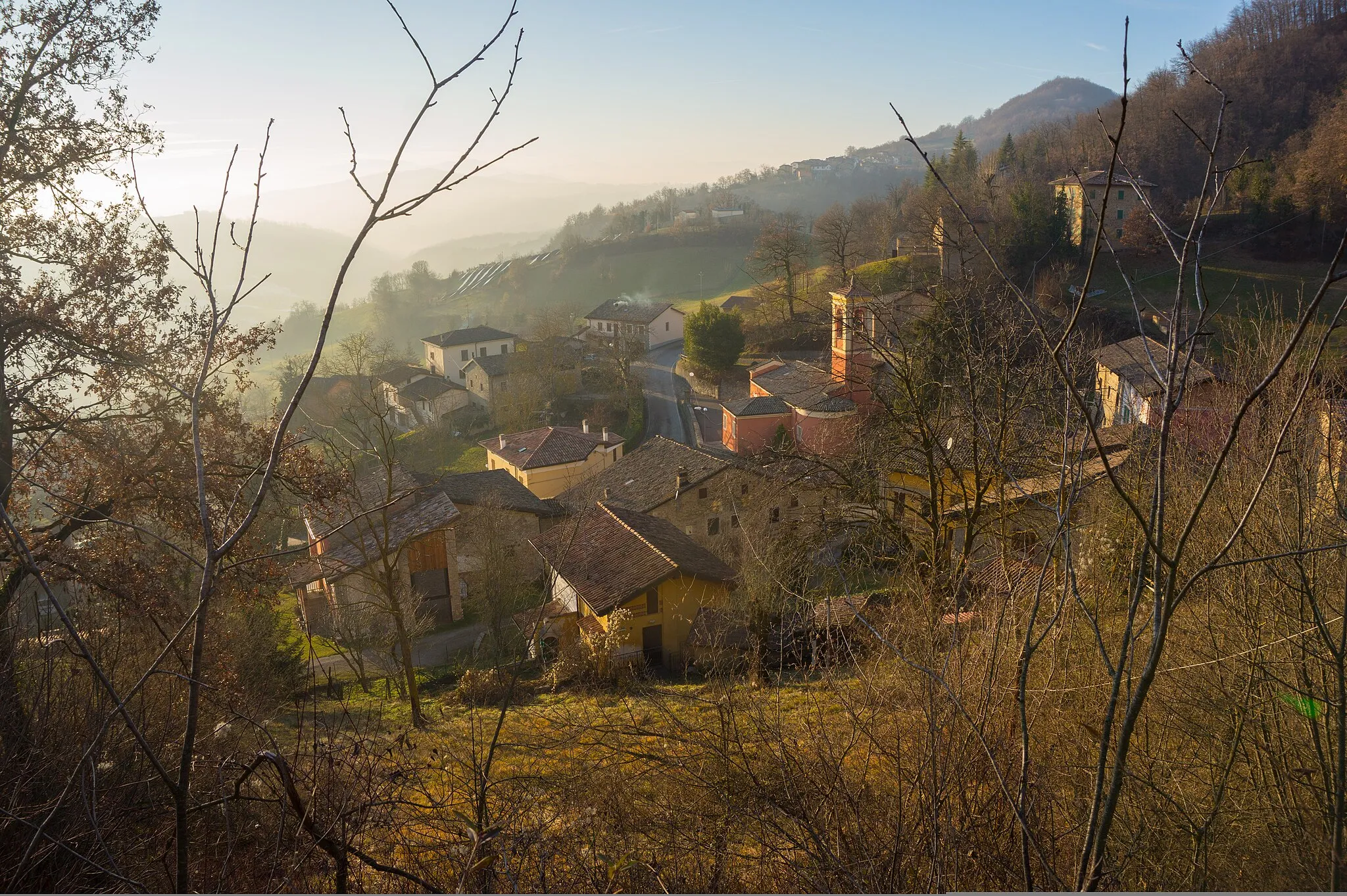 Photo showing: cortogno da nord-est