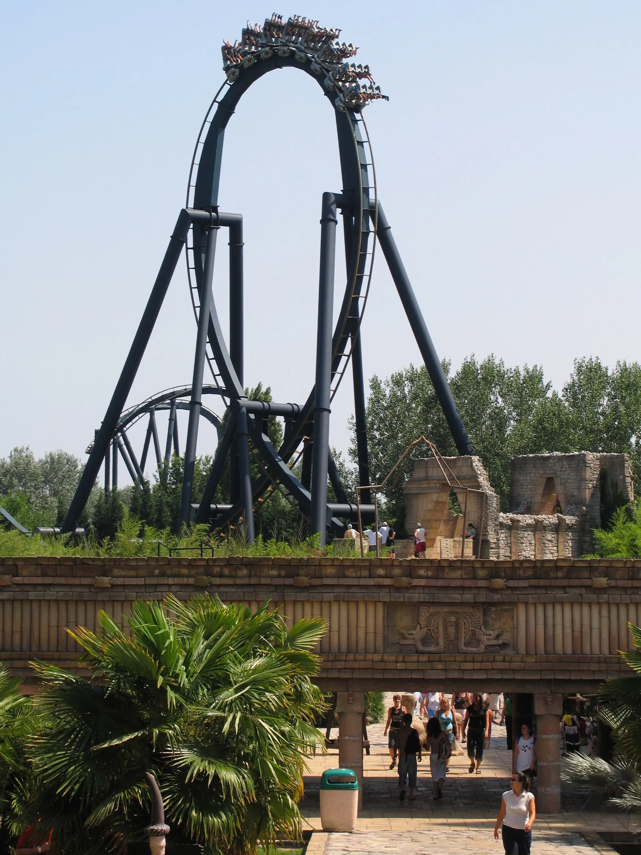 Photo showing: Looping of Inverted Coaster Katun at Mirabilandia