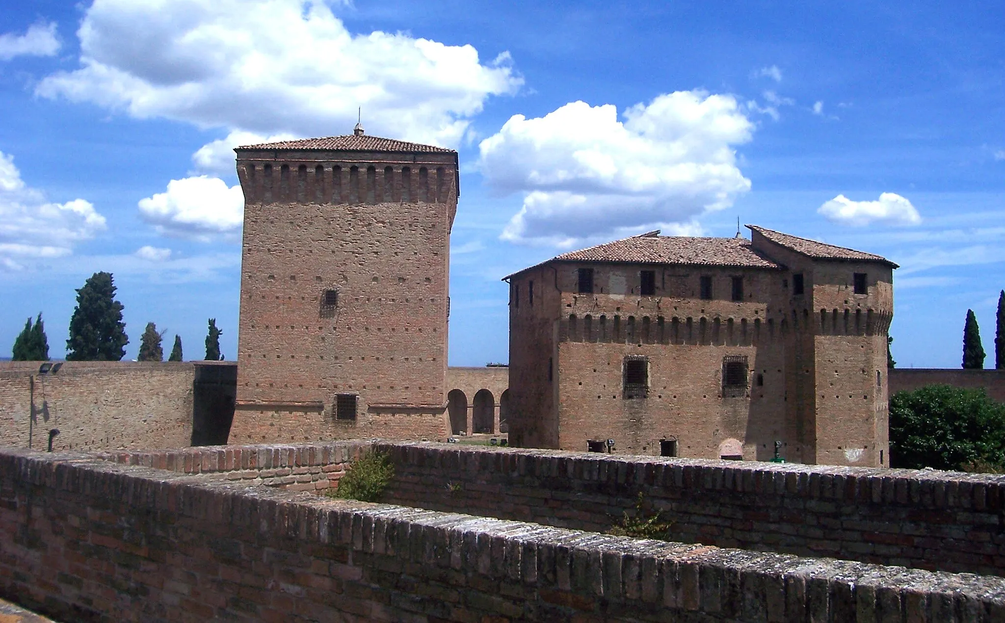 Photo showing: La Rocca Malatestiana di Cesena vista dagli spalti