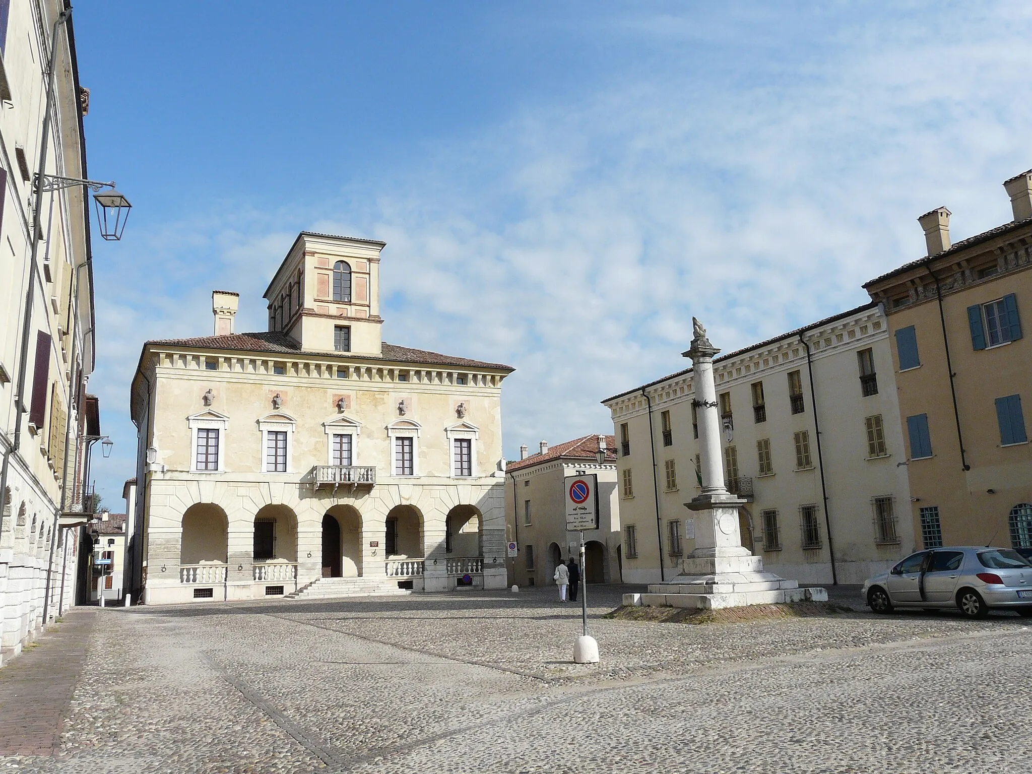 Photo showing: Piazza Ducale, Sabbioneta, Lombardia, Italia