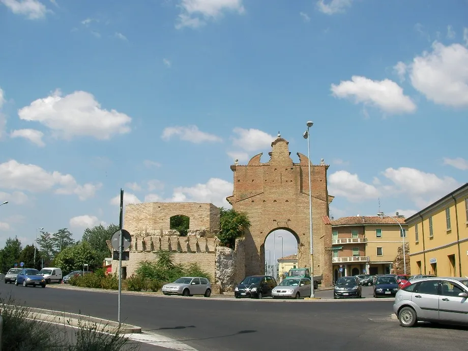 Photo showing: Sight of Porta Schiavonia
