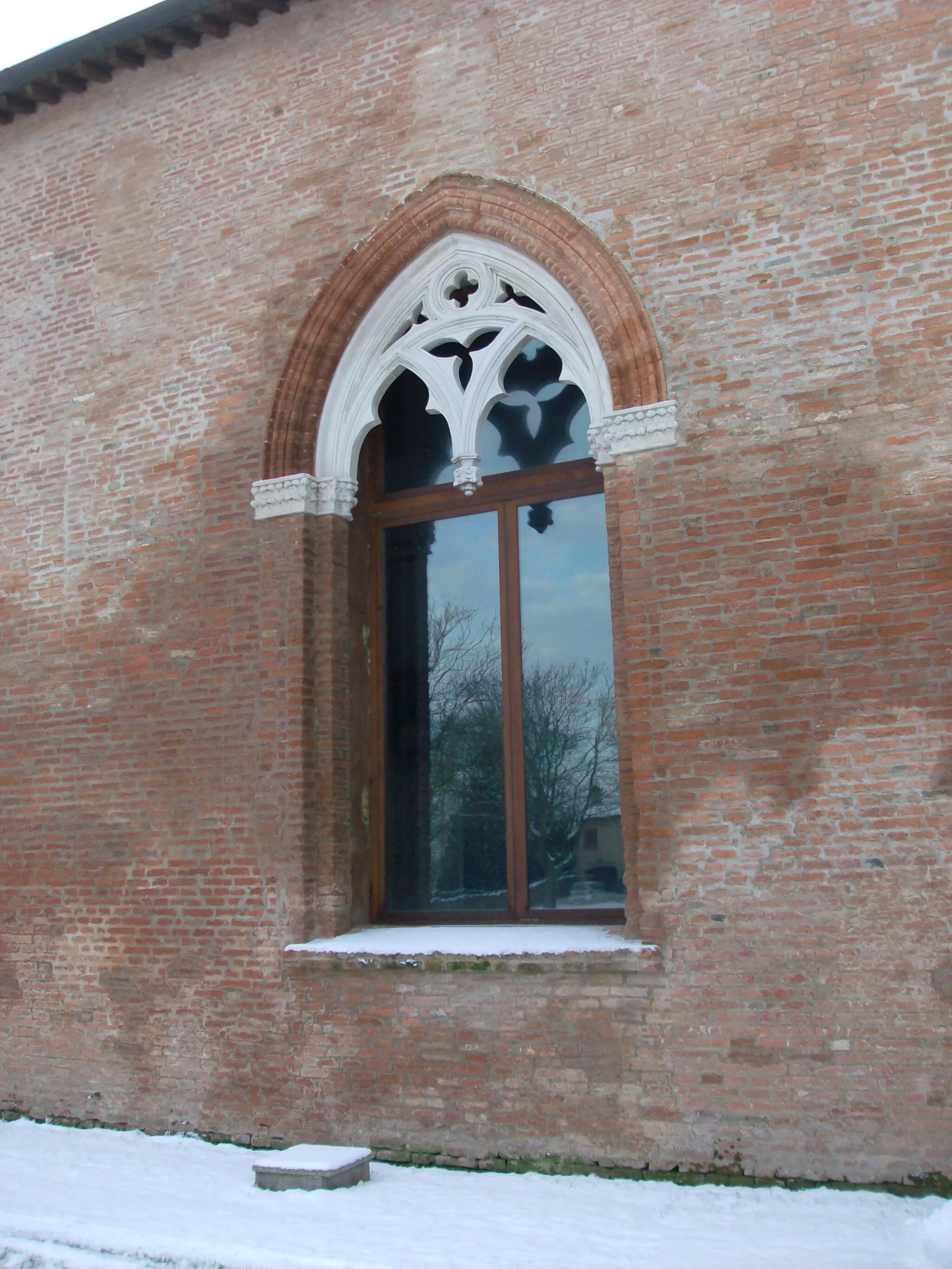 Photo showing: Delizia di Belriguardo finestra gotica Voghiera (Ferrara)