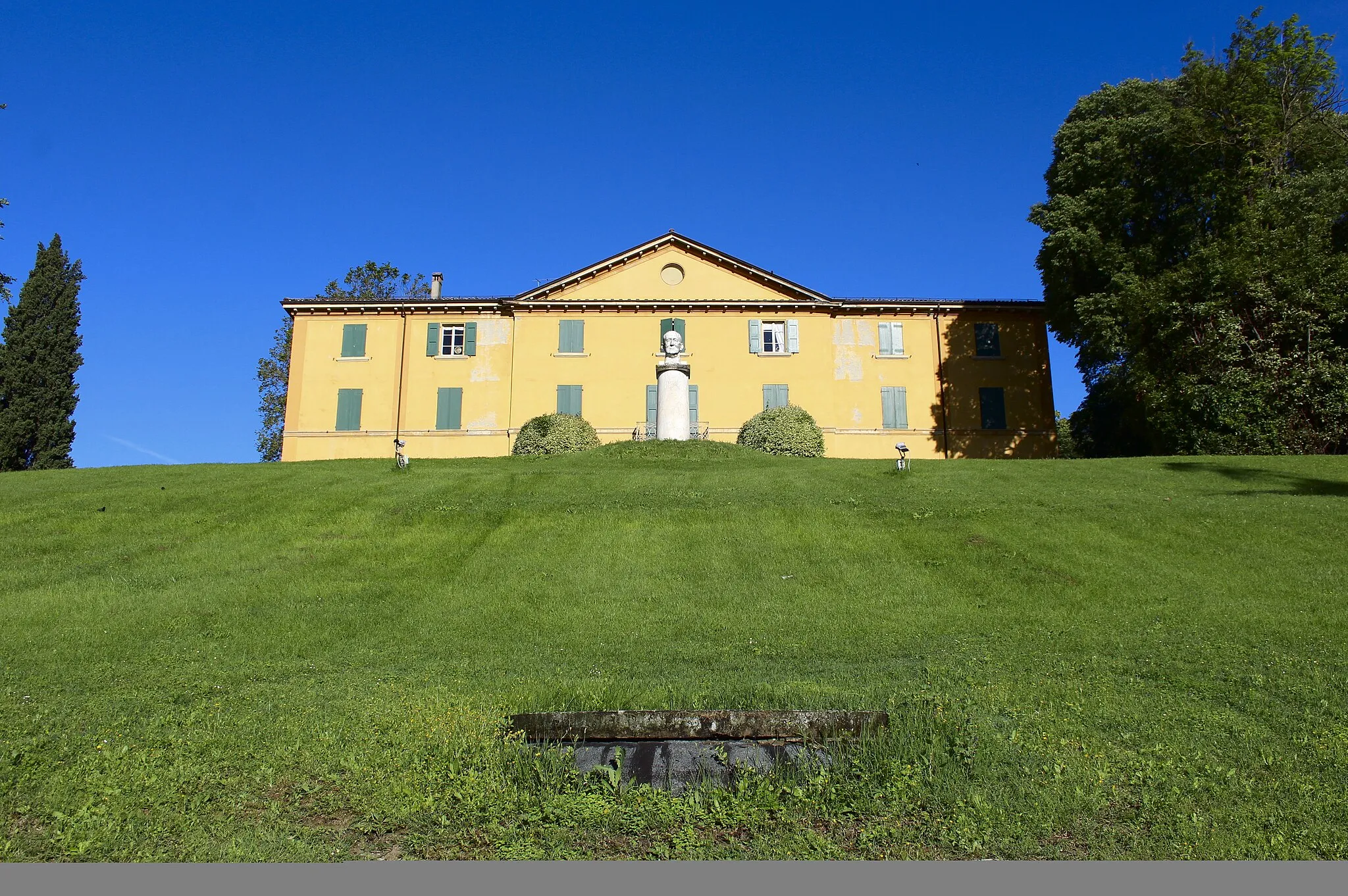 Photo showing: Villa Griffone, Pontecchio Marconi, Borgonuovo-Pontecchio, village of Sasso Marconi, metropolitan city of Bologna, Emilia-Romagna, Italy