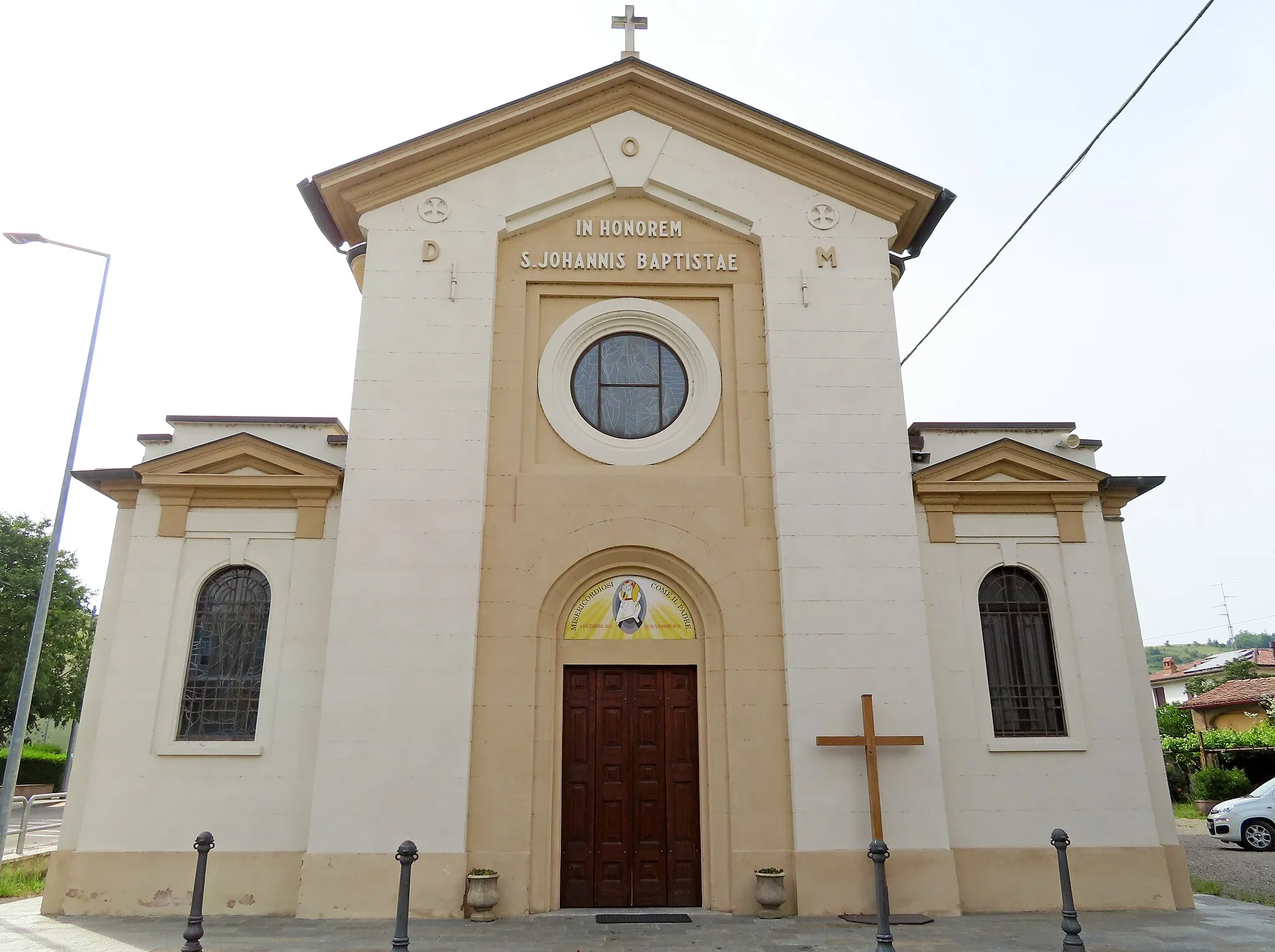 Photo showing: Facciata della chiesa di San Giovanni Battista