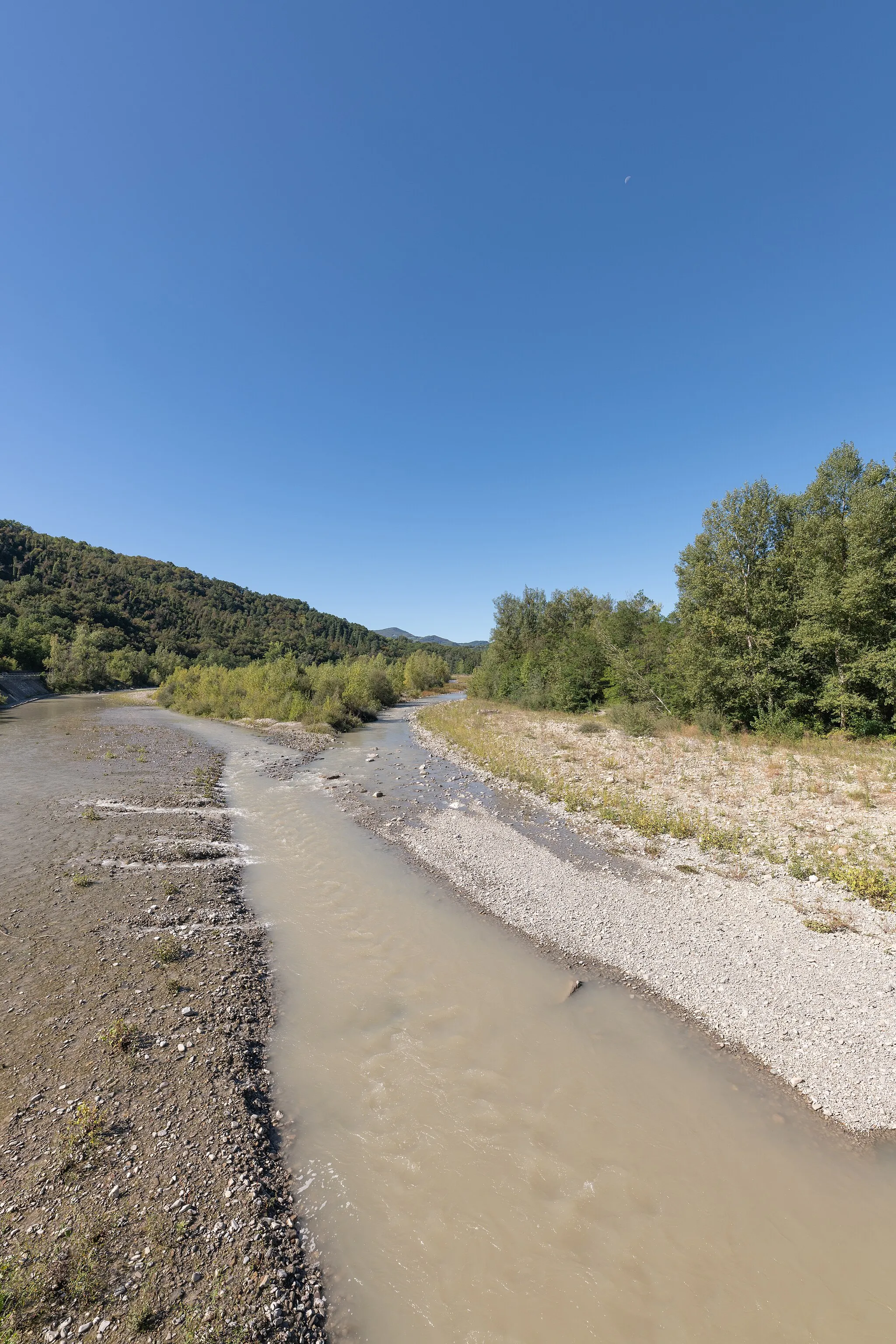 Photo showing: Torrente Enza - Neviano degli Arduini, Parma, Italia