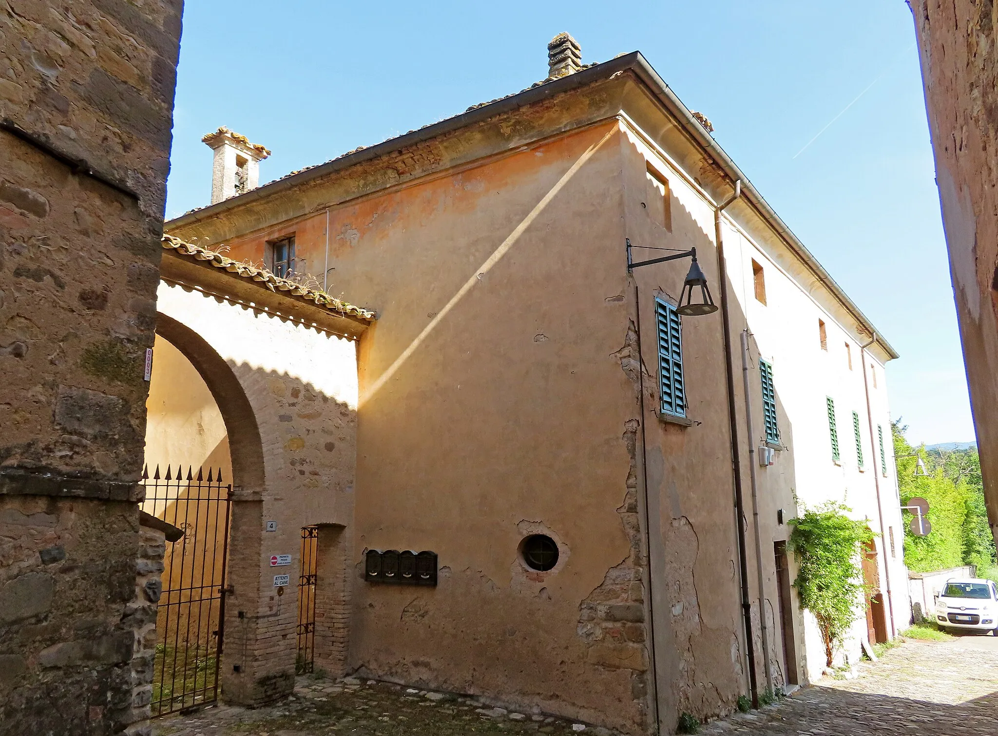 Photo showing: Lato ovest della casa Venturini