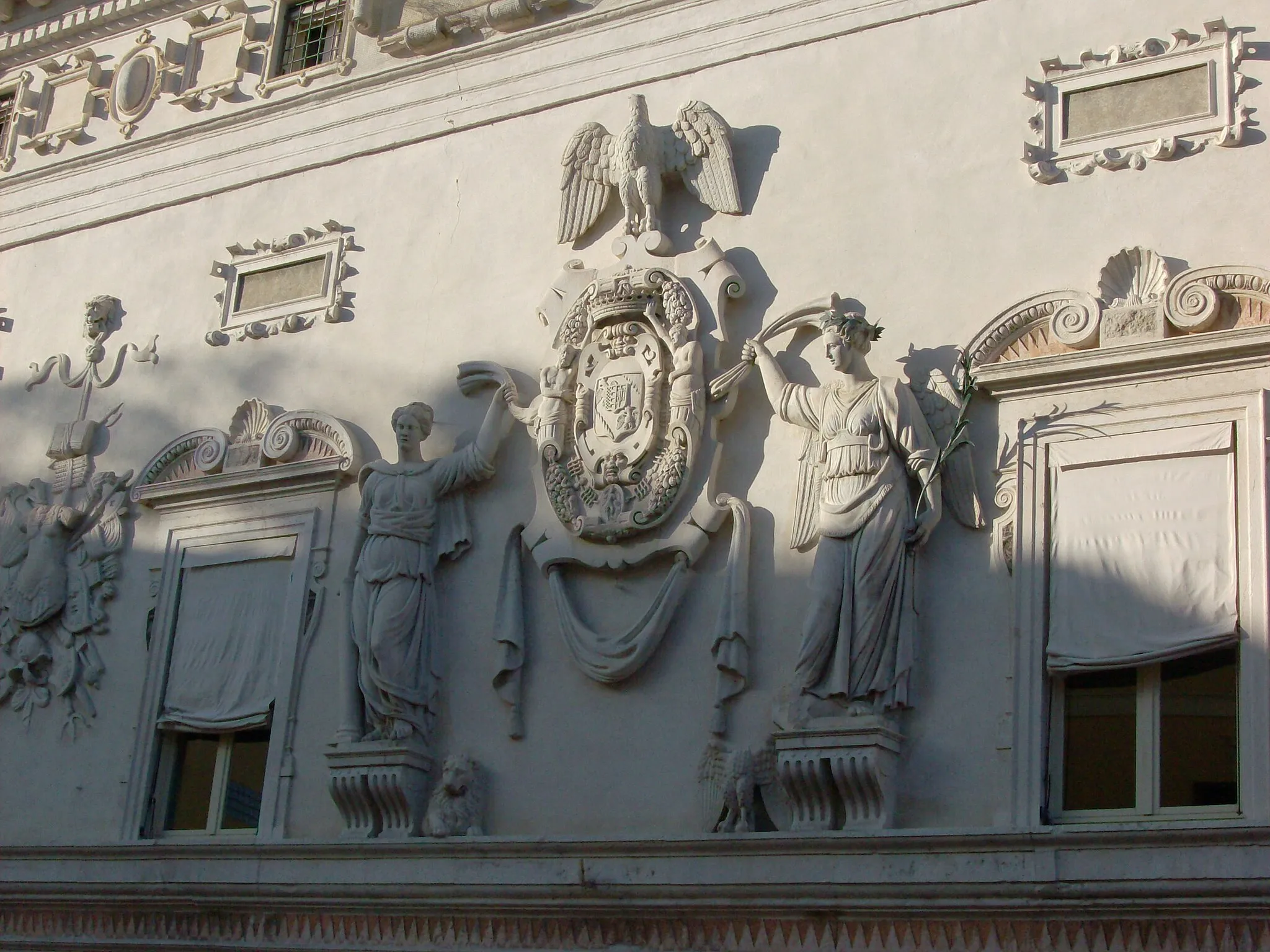 Photo showing: Il Palazzo Bentivoglio a Ferrara in via Garibaldi