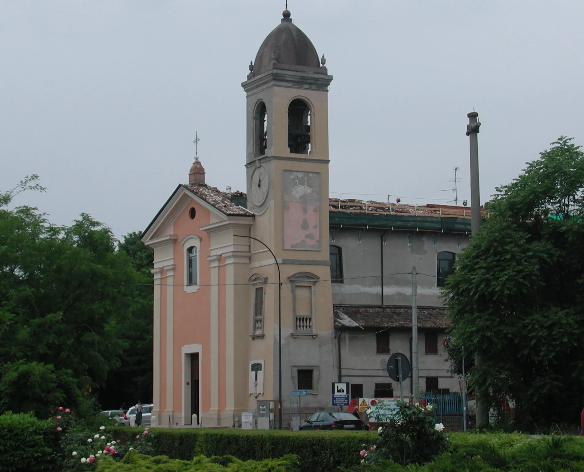 Photo showing: Mancasale, frazione di reggio Emilia: la chiesa parrocchiale di San Silvestro.