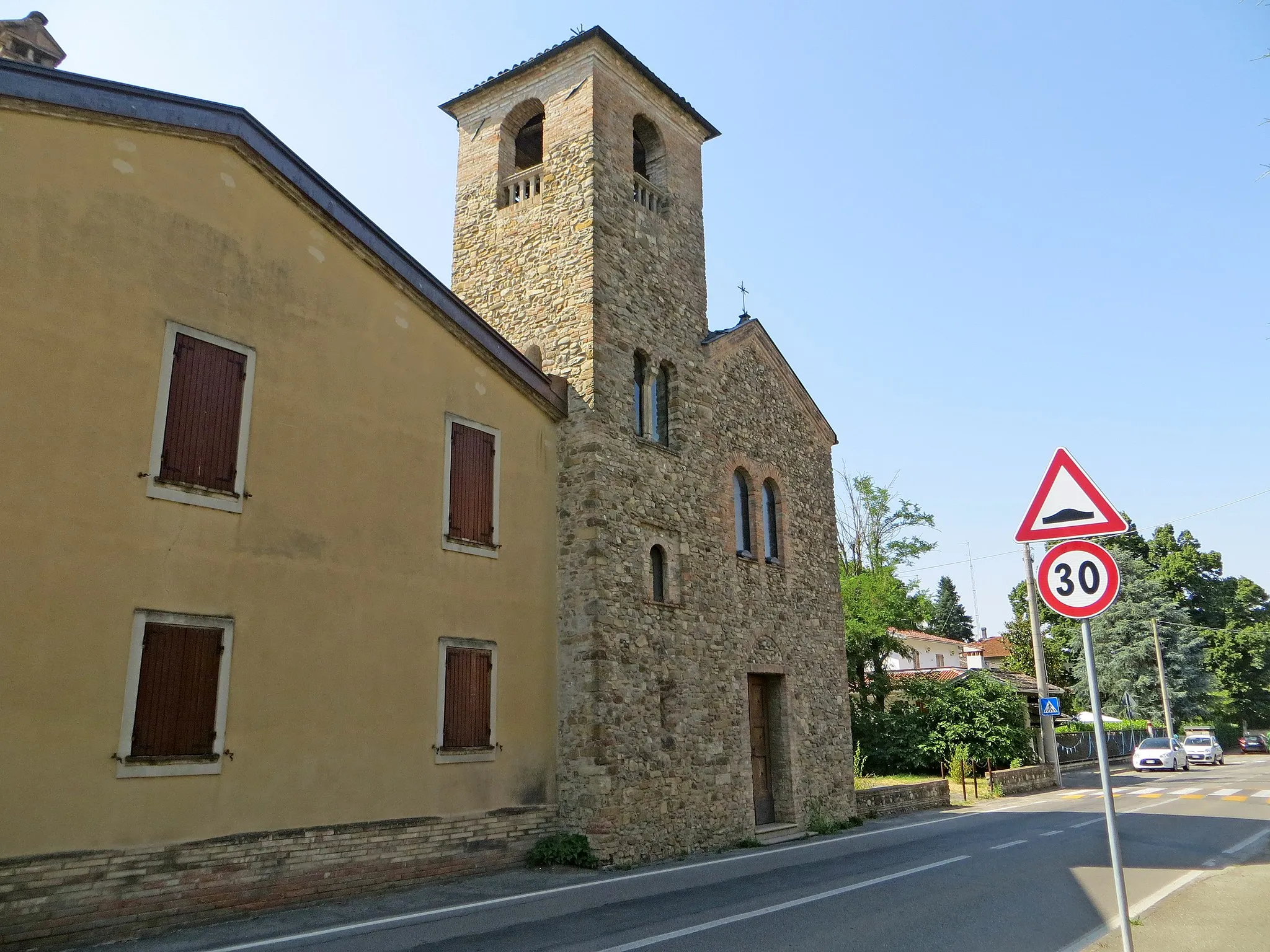 Photo showing: Chiesa di San Lorenzo (Alberi, Parma) - facciata