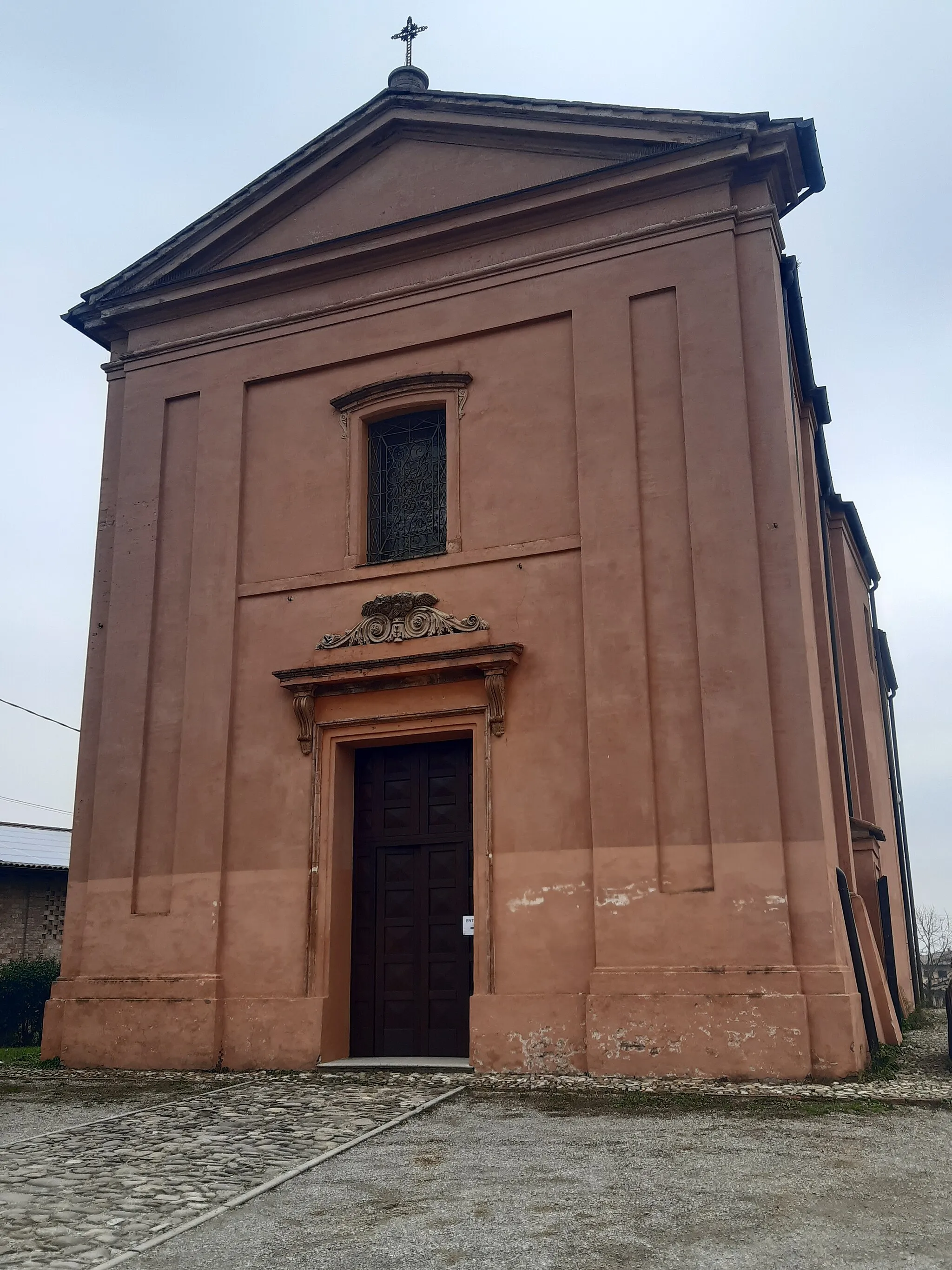 Photo showing: Facciata della parrocchiale di Montebudello