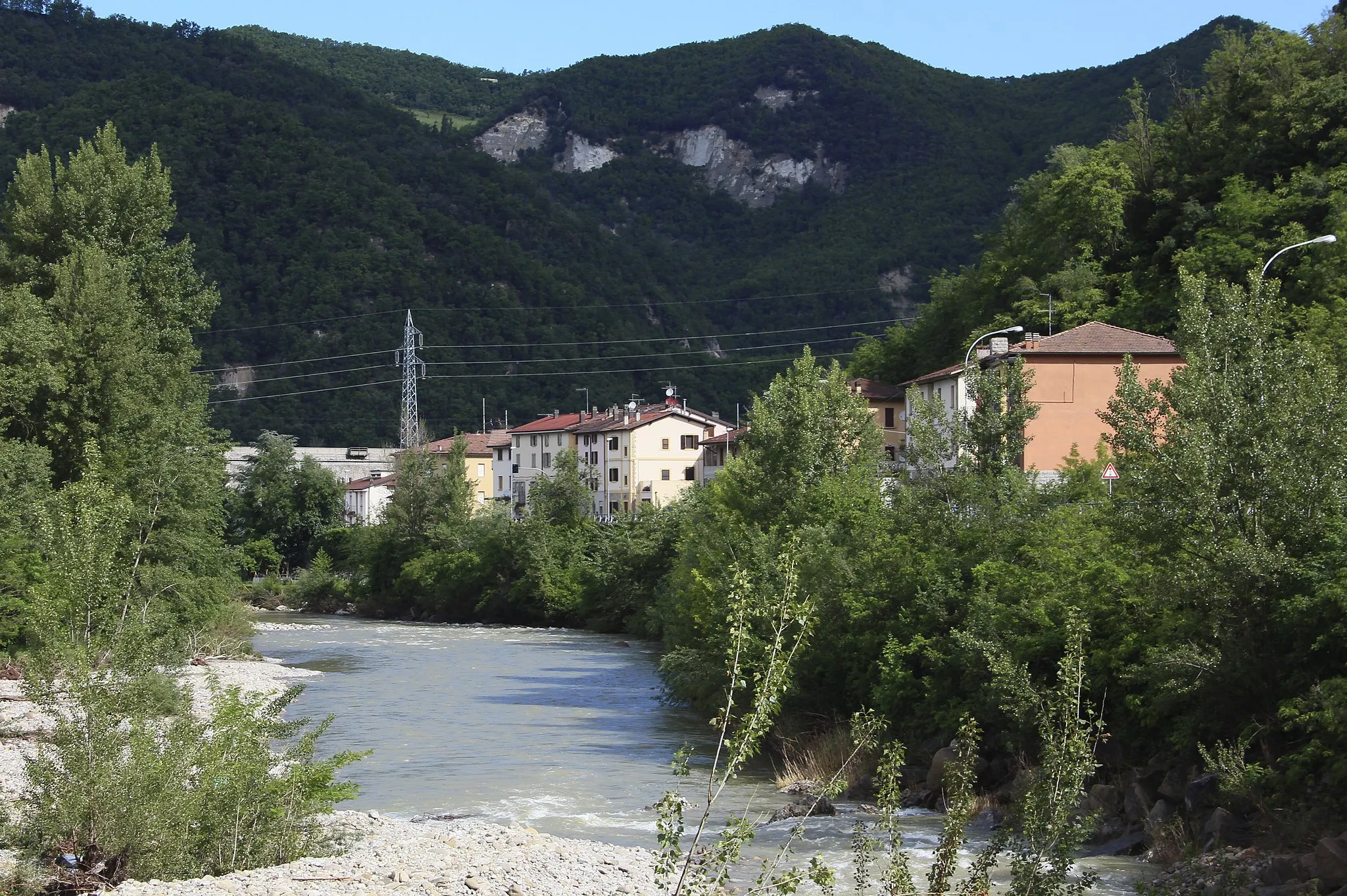 Photo showing: Vado and the Setta River near Vado, hamlet of Monzuno, Metropolitan City of Bologna, Emilia-Romagna, Italy