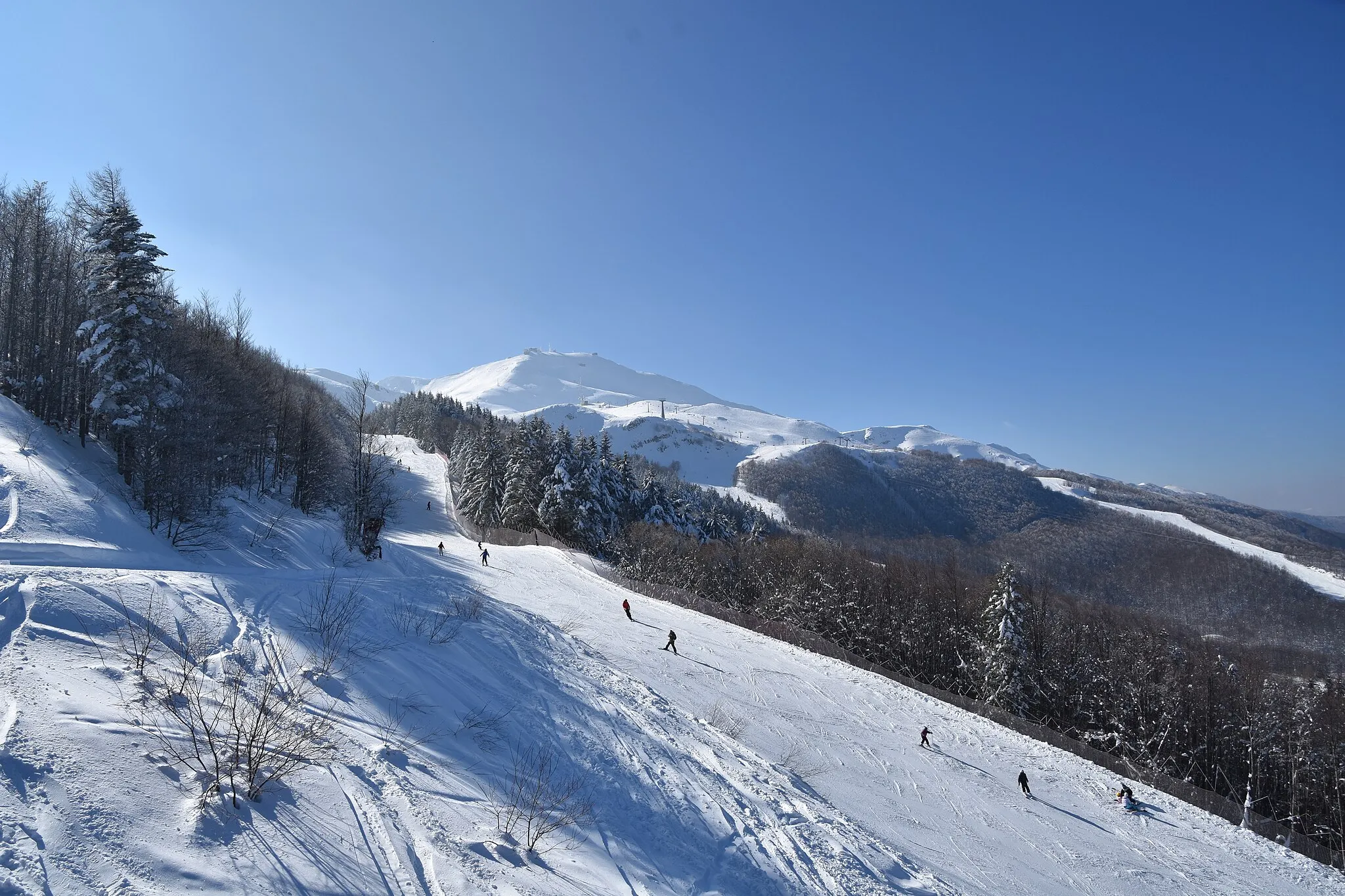 Photo showing: Monte Cimone winter time