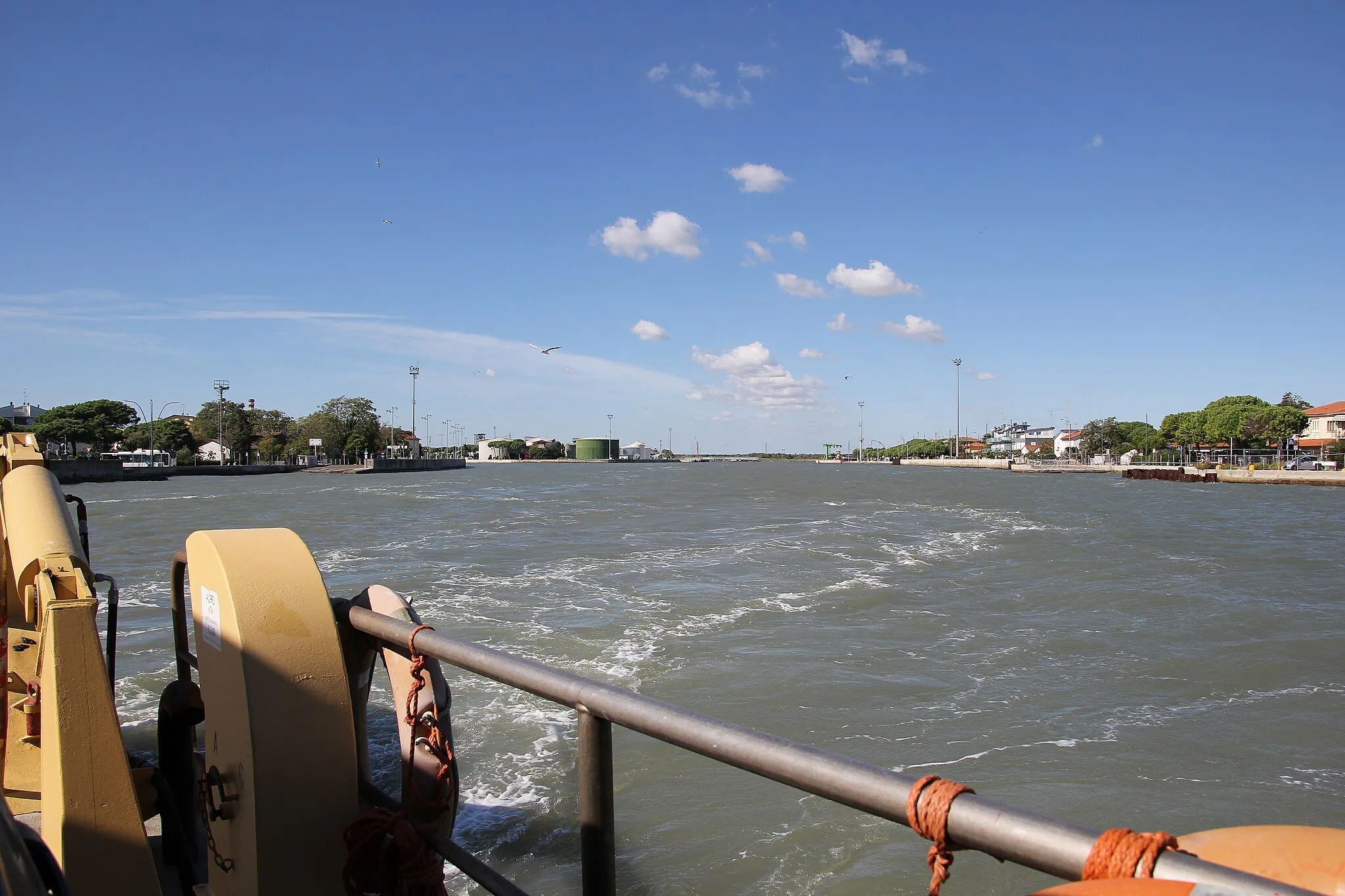 Photo showing: Ravenna, canale Baiona