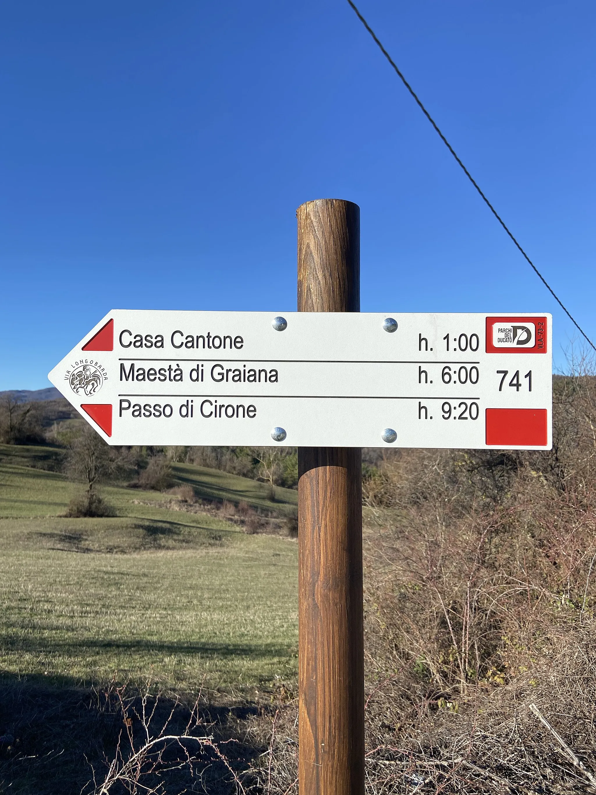 Photo showing: segnaletica sentieristica in provincia di Parma del Club Alpino Italiano