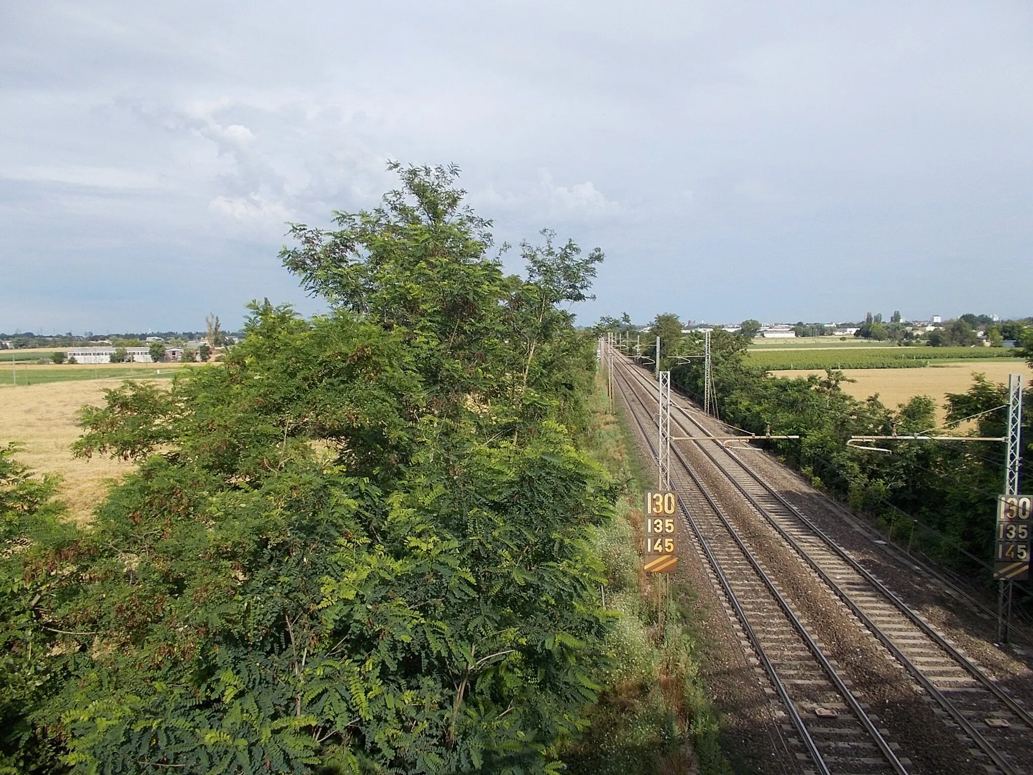 Photo showing: Reggio Emilia - vasútvonal a város határában (Via Carlo Marx)