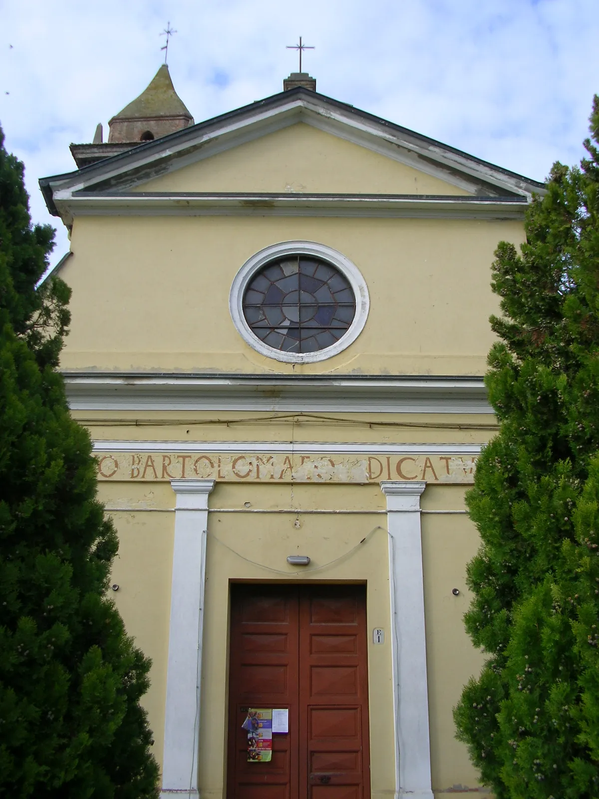 Photo showing: Picture of the church of Enzola