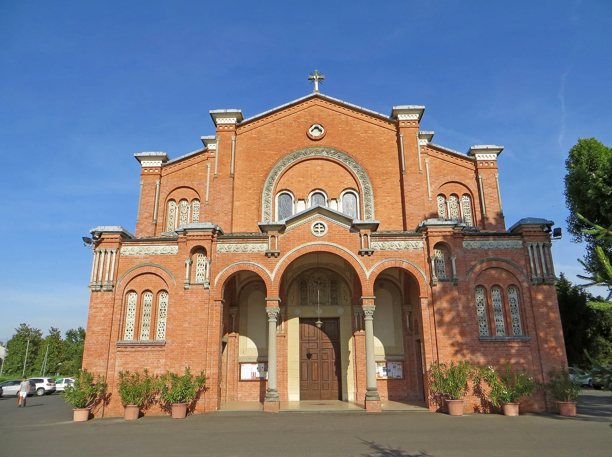 Photo showing: Chiesa di San Giovanni Battista (Basilicanova, Montechiarugolo) - facciata