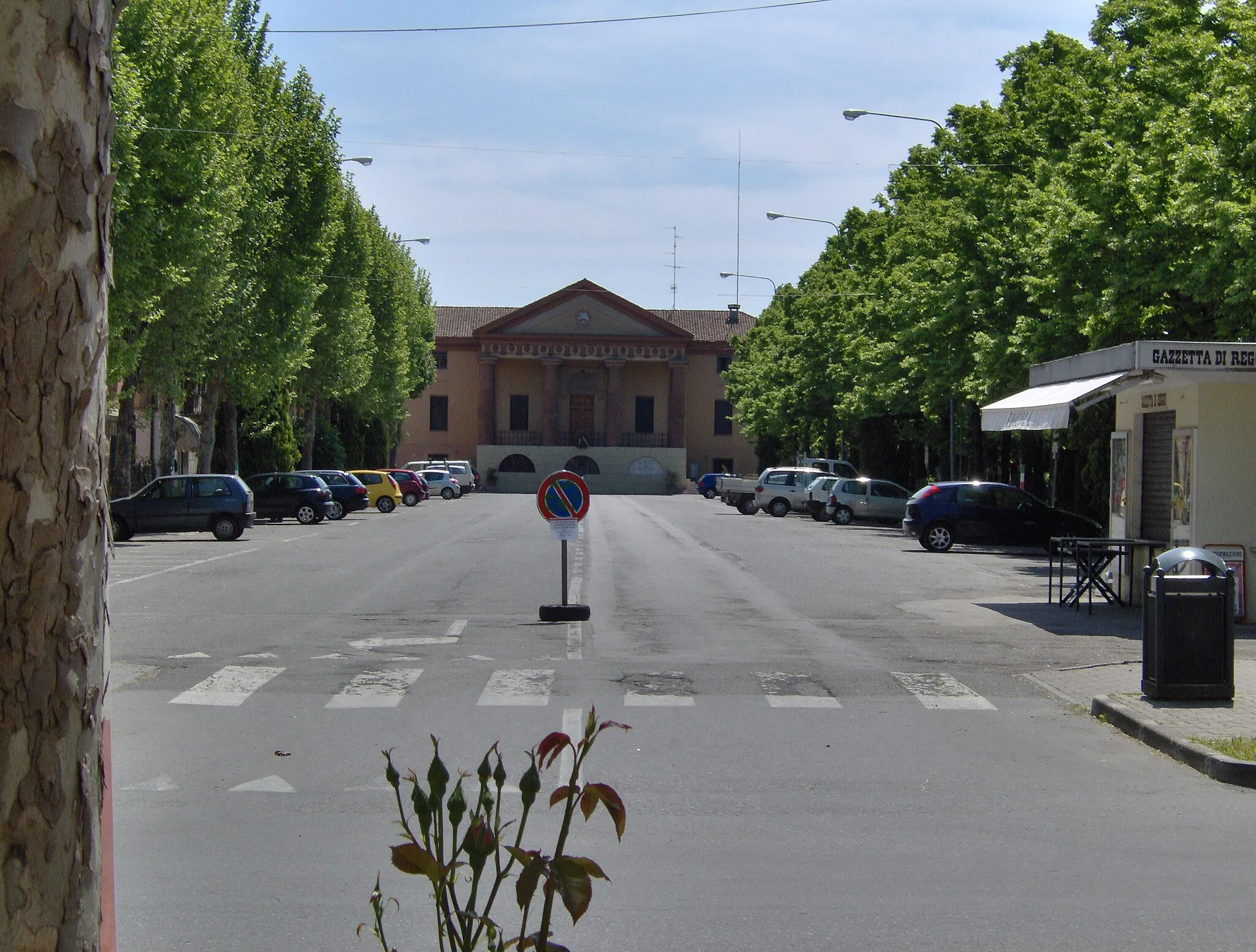 Photo showing: The city hall of Rio Saliceto, Province of Reggio Emilia, Emiglia-Romagna, Italy