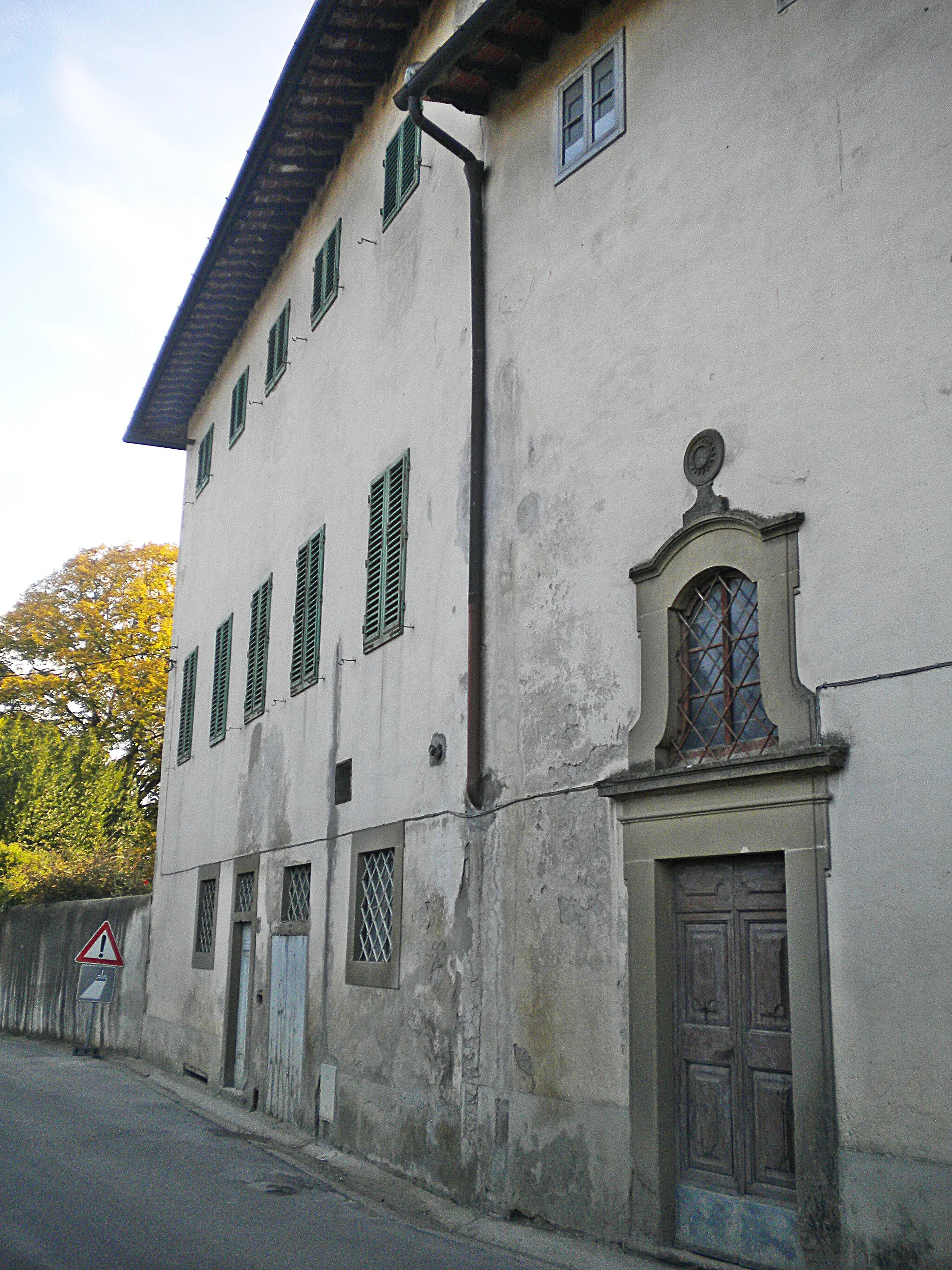 Photo showing: chapel and farm