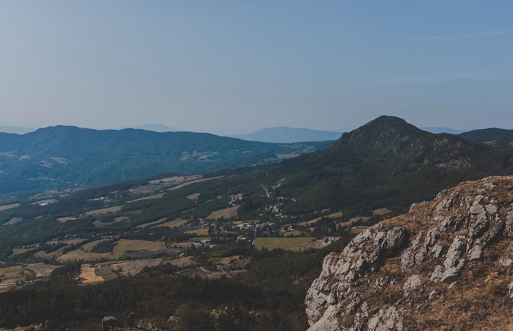 Photo showing: Monte Beni, Covigliaio e Sasso di Castro