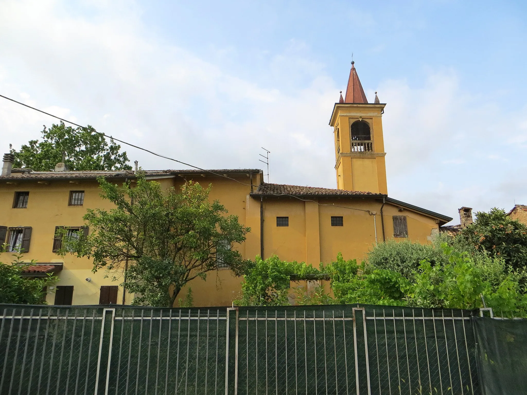 Photo showing: Chiesa di San Biagio (Vicopò, Parma) - lato sud
