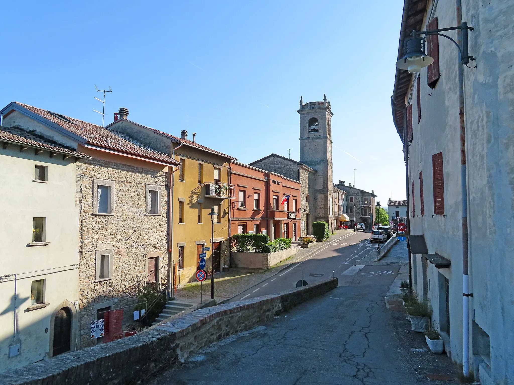 Photo showing: Palazzo comunale e oratorio della Madonna del Santo Rosario