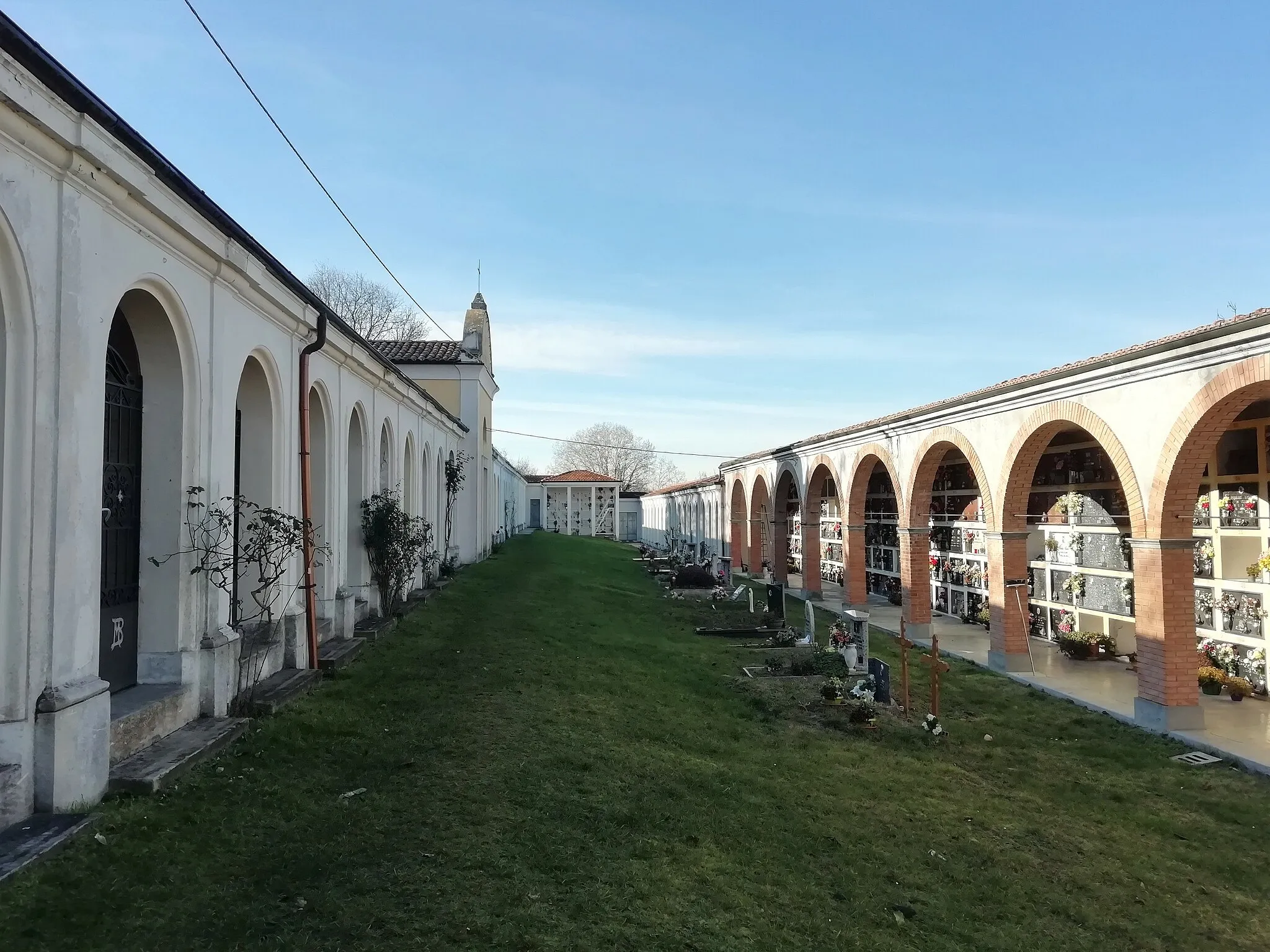 Photo showing: cemetery of Monteorsello