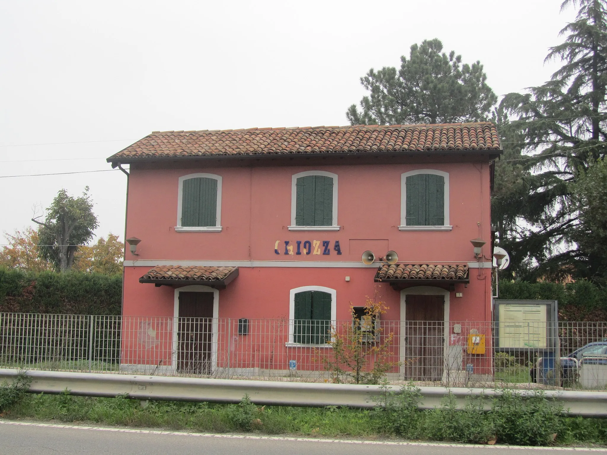 Photo showing: La stazione di Chiozza di Scandiano, provincia di Reggio nell'Emilia.