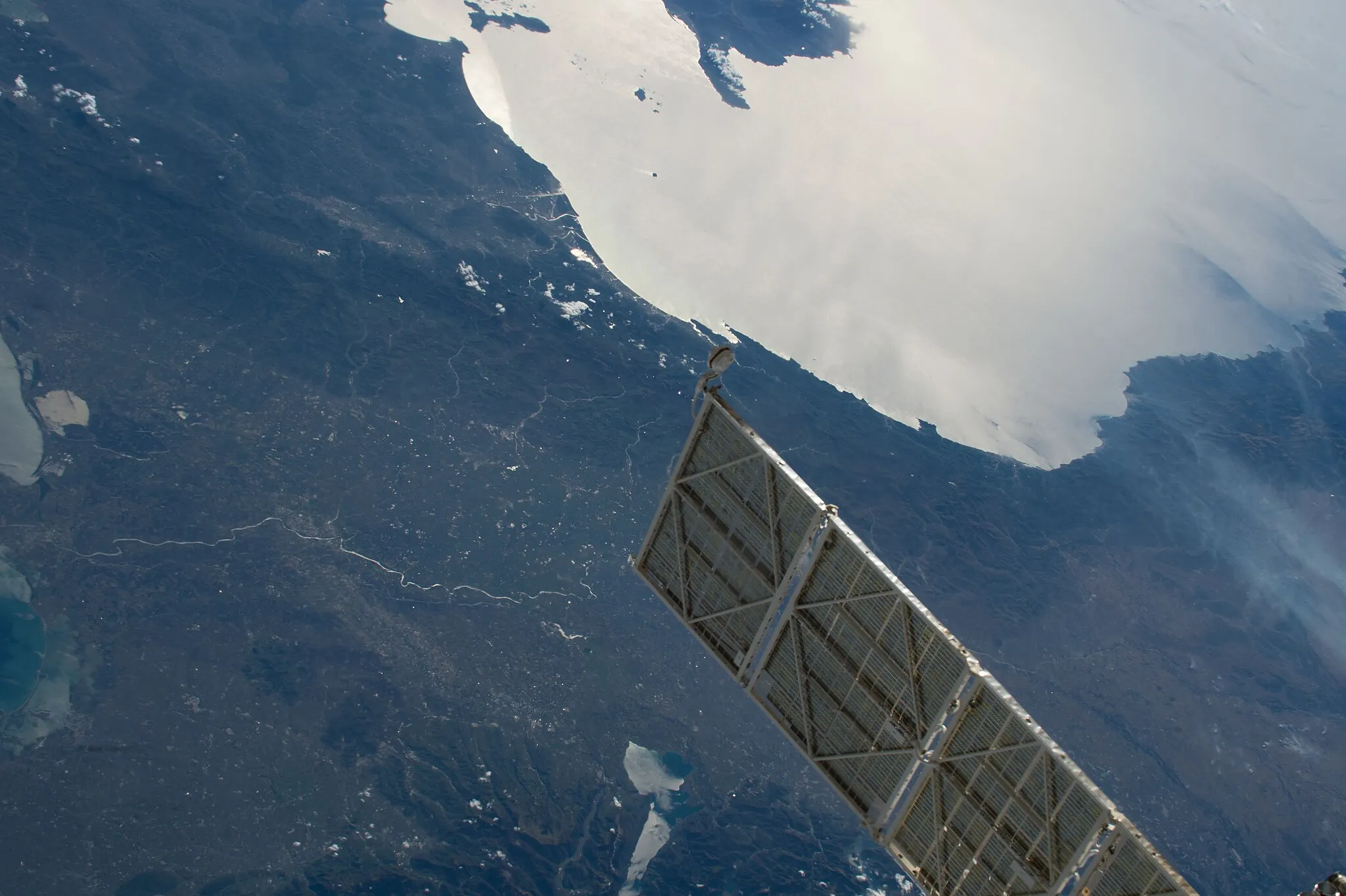 Photo showing: View of Italy taken during ISS Expedition 53.