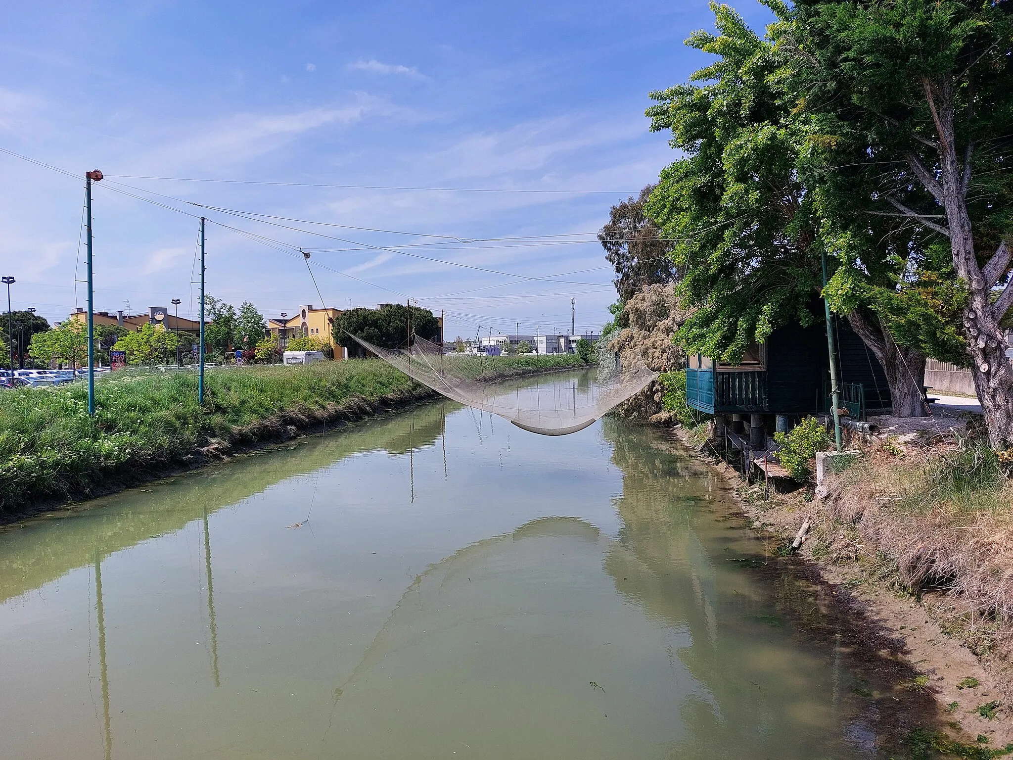 Photo showing: Trabucco (fishing mechanism) on the canal in Cesenatico