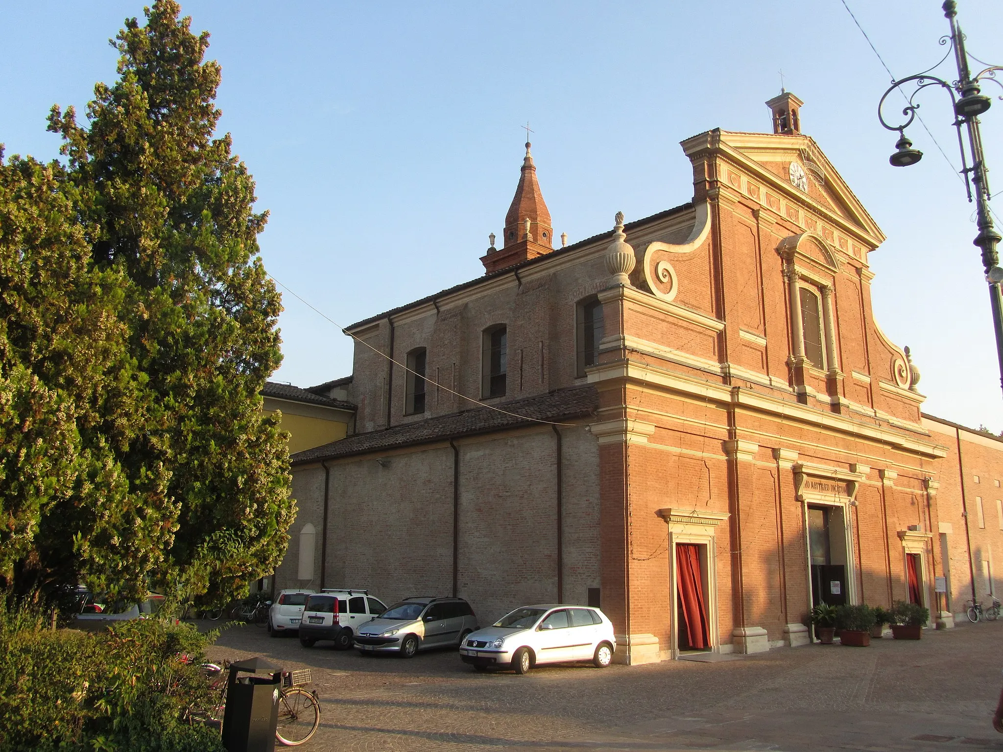 Photo showing: Chiesa di San Matteo a San Matteo della Decima, provincia di Bologna.
