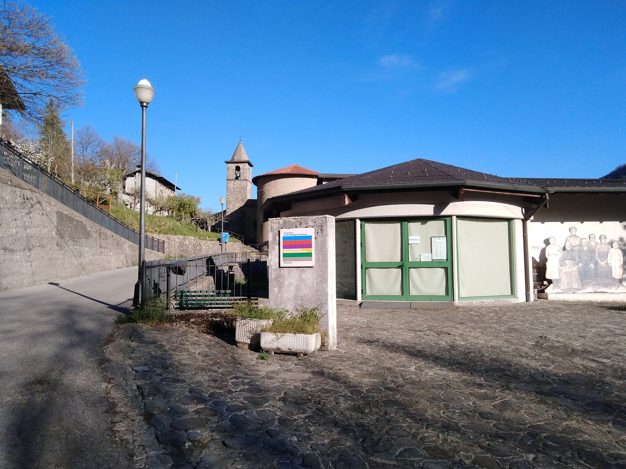 Photo showing: Gente della Montagna Pistoiese, Rivoreta