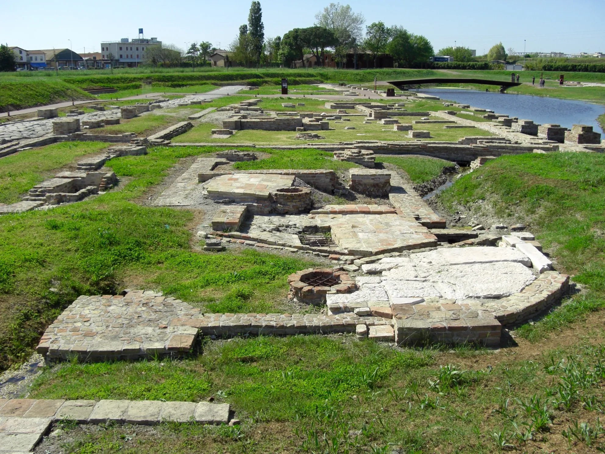 Photo showing: This is a photo of a monument which is part of cultural heritage of Italy. This monument participates in the contest Wiki Loves Monuments Italia 2016. See authorisations.