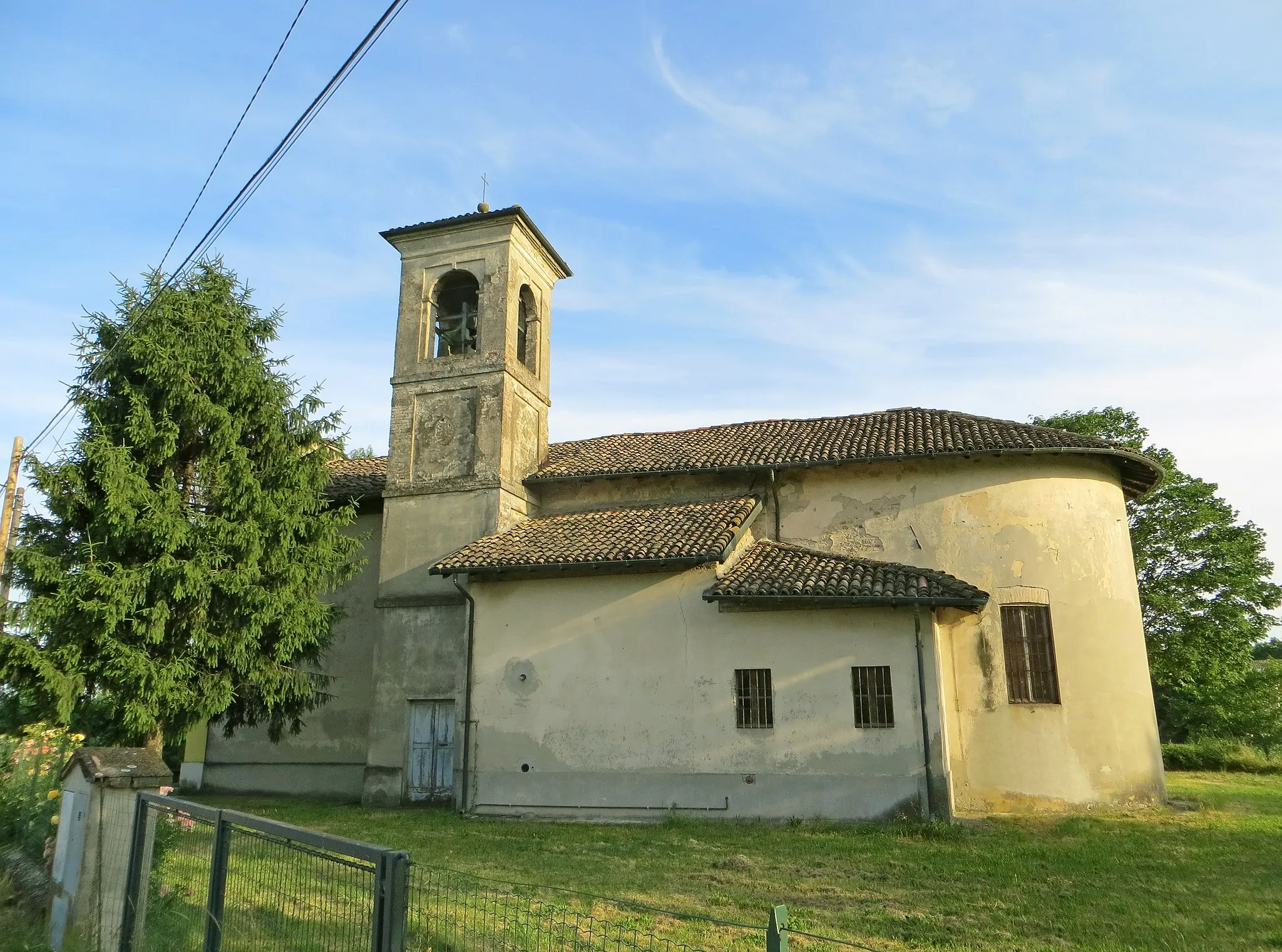 Photo showing: Chiesa di San Lorenzo (Moletolo, Parma) - lato nord