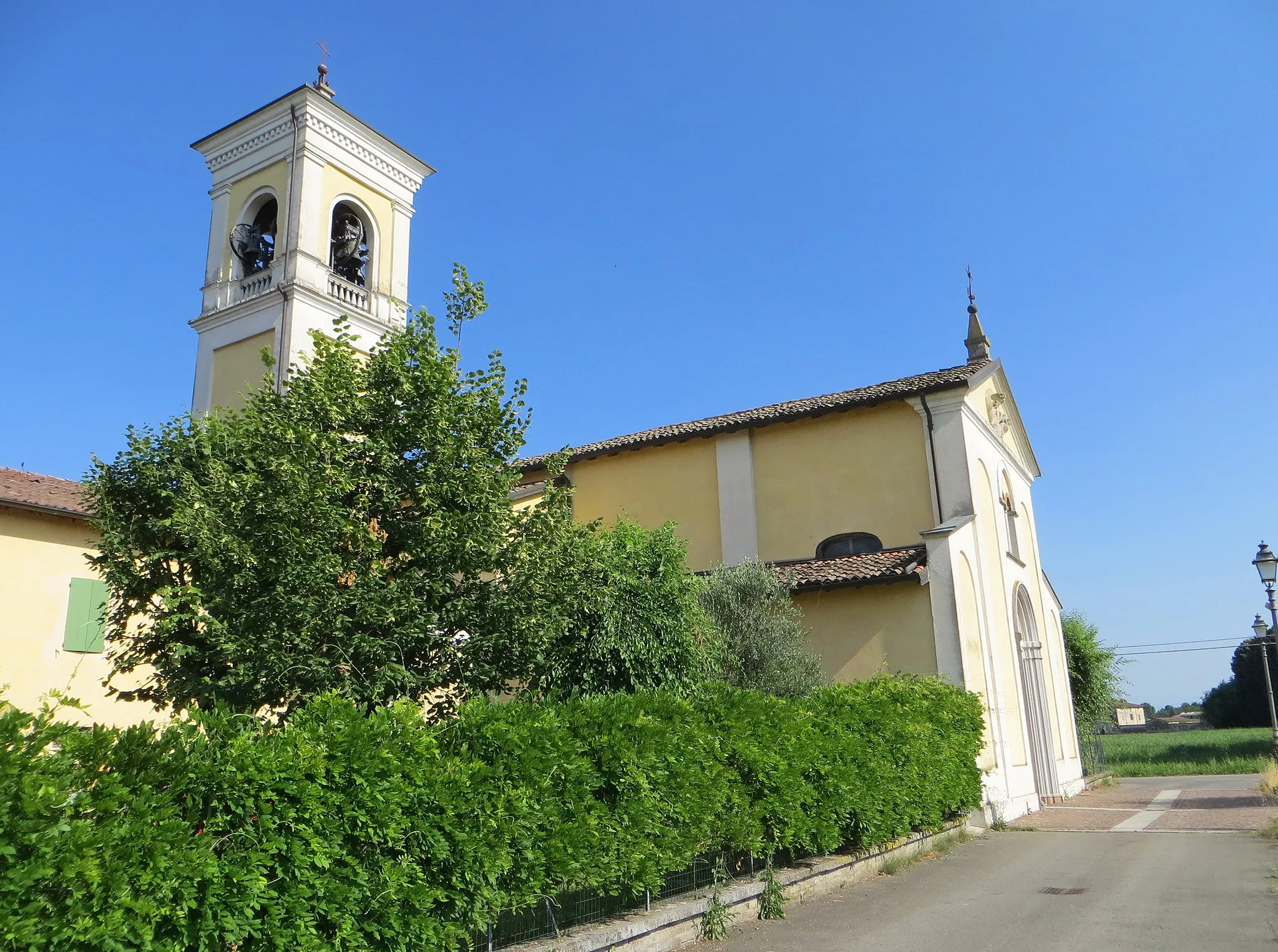 Photo showing: Chiesa dell'Assunzione di Maria Vergine (Valera, Parma) - lato nord