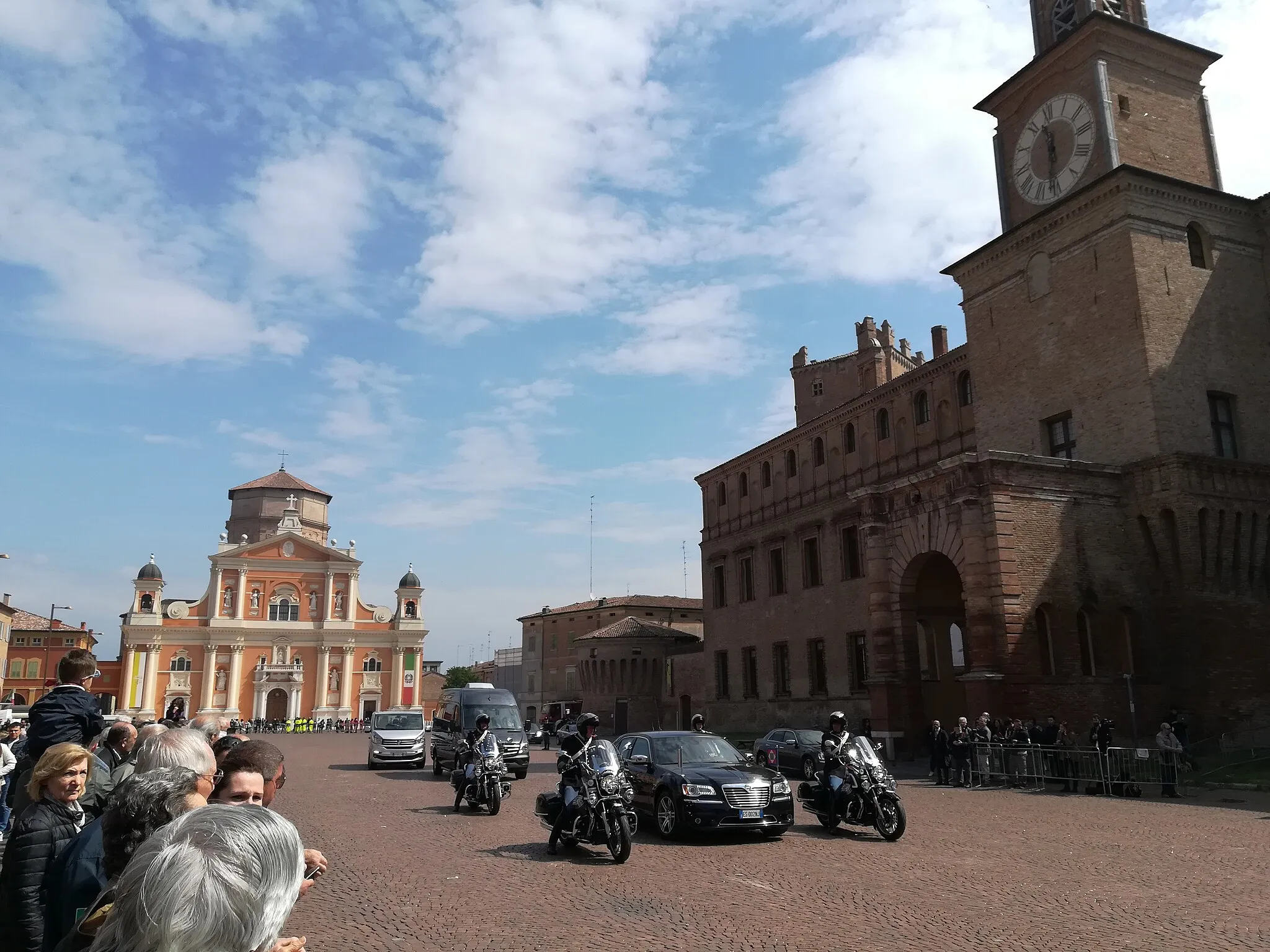 Photo showing: Visita del presidente della repubblica Sergio Mattarella a Carpi, Province of Modena.