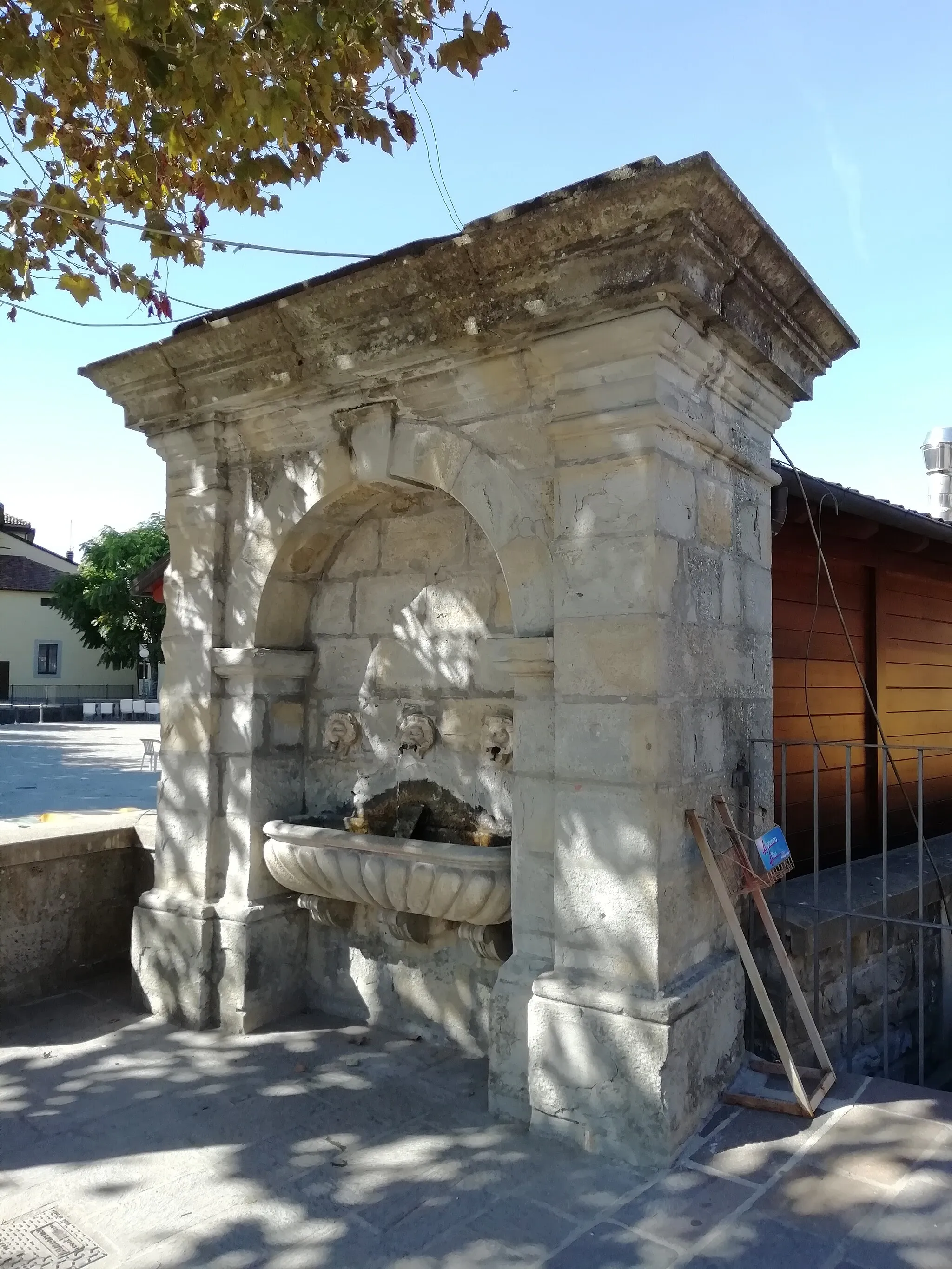 Photo showing: Fontana monumentale a San Benedetto Val di Sambro, Emilia-Romagna, Italia.