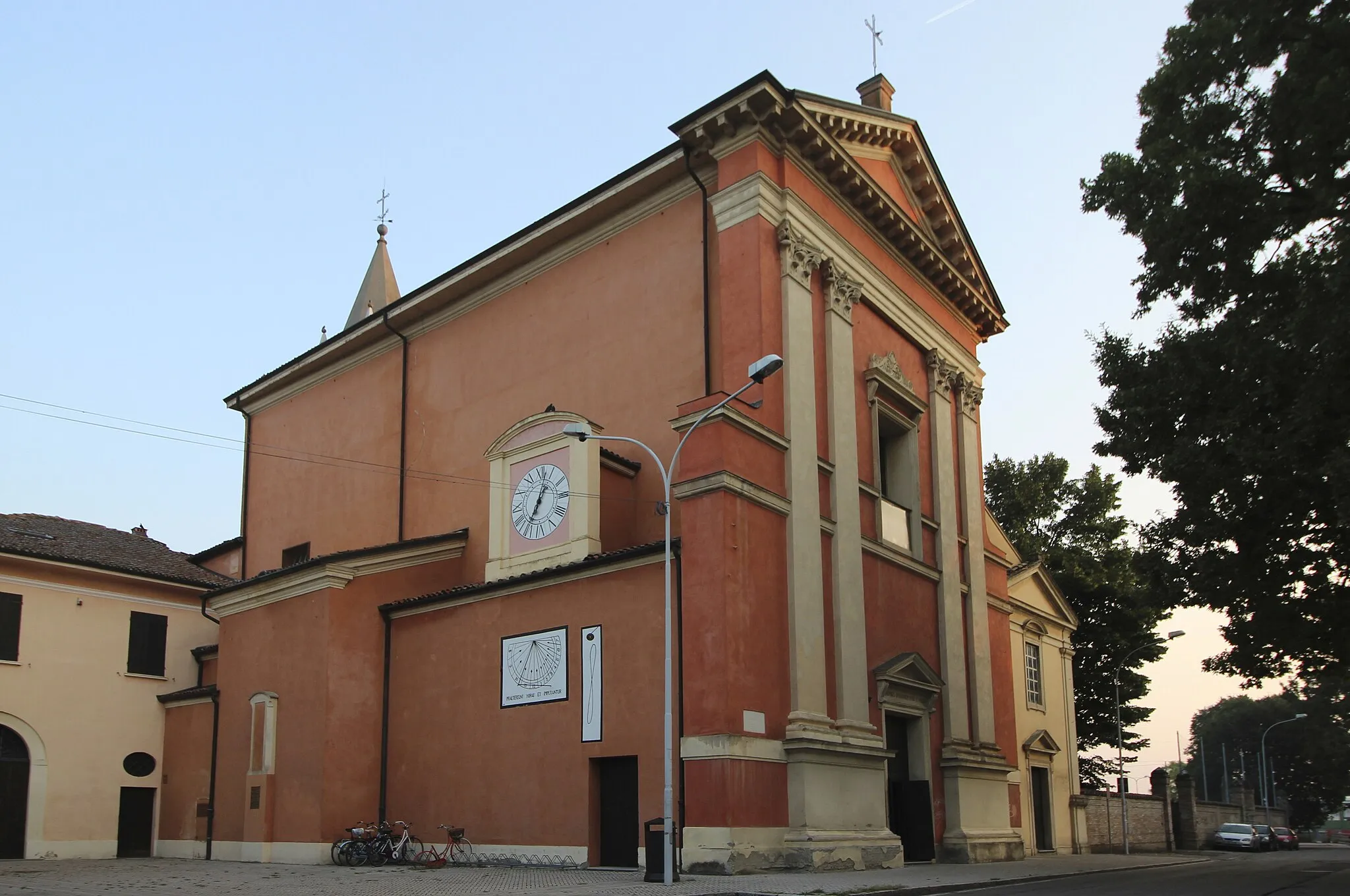 Photo showing: Church Santi Pietro e Paolo, Anzola dellEmilia, metropolitan city of Bologna, Emilia-Romagna, Italy