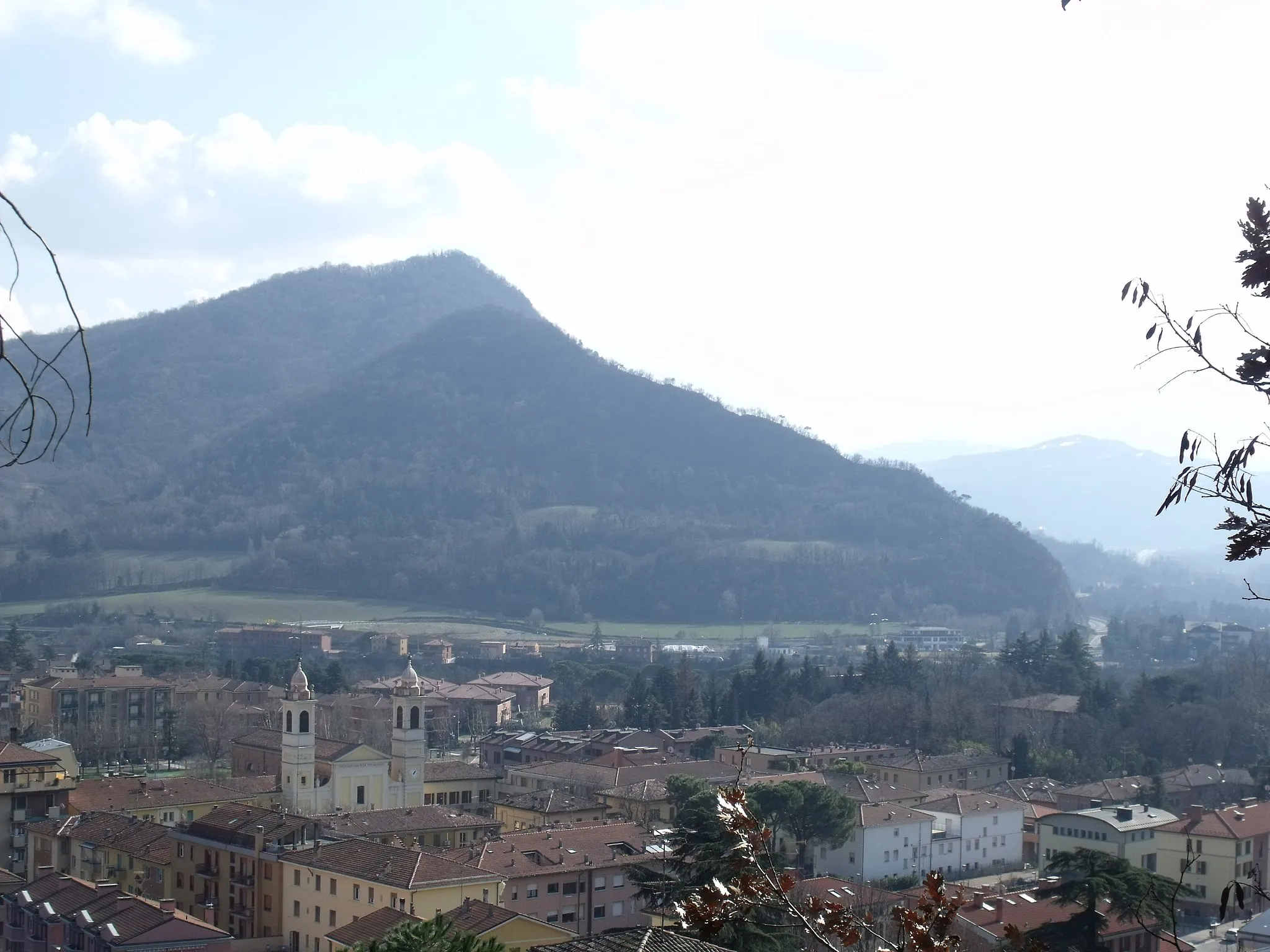Photo showing: Panorama of Sasso Marconi, Province of Bologna, Emilia-Romagna, Italy