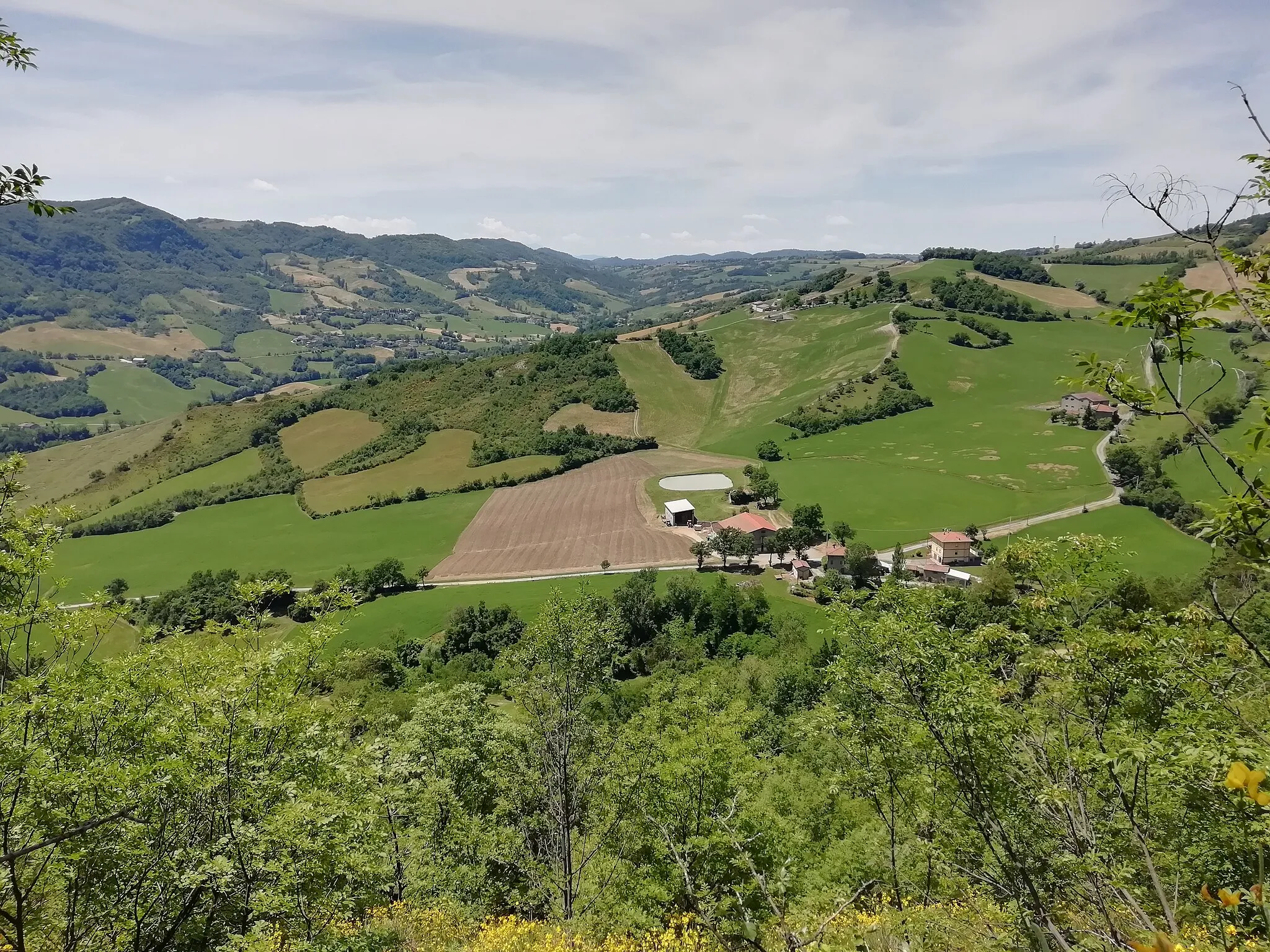 Photo showing: Via Vignola dei Conti, Savigno, Valsamoggia