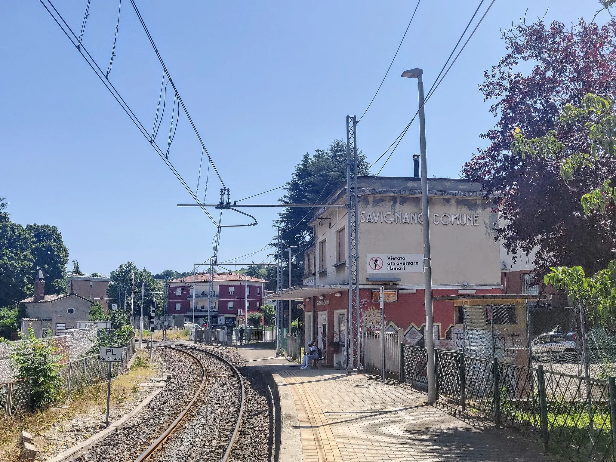 Photo showing: La stazione ferroviaria di Savignano Centro, a Savignano sul Panaro, in provincia di Modena.