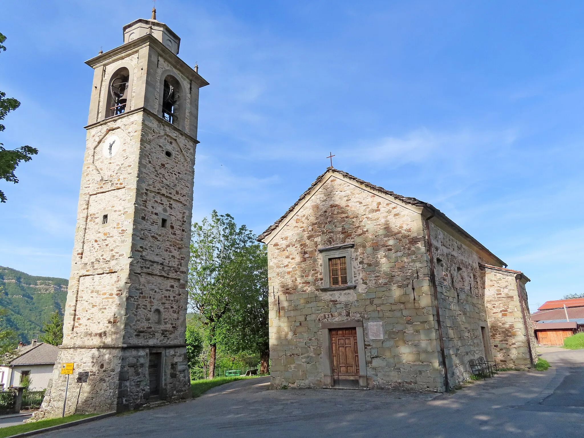 Photo showing: Chiesa di San Martino (Palanzano) - facciata e campanile