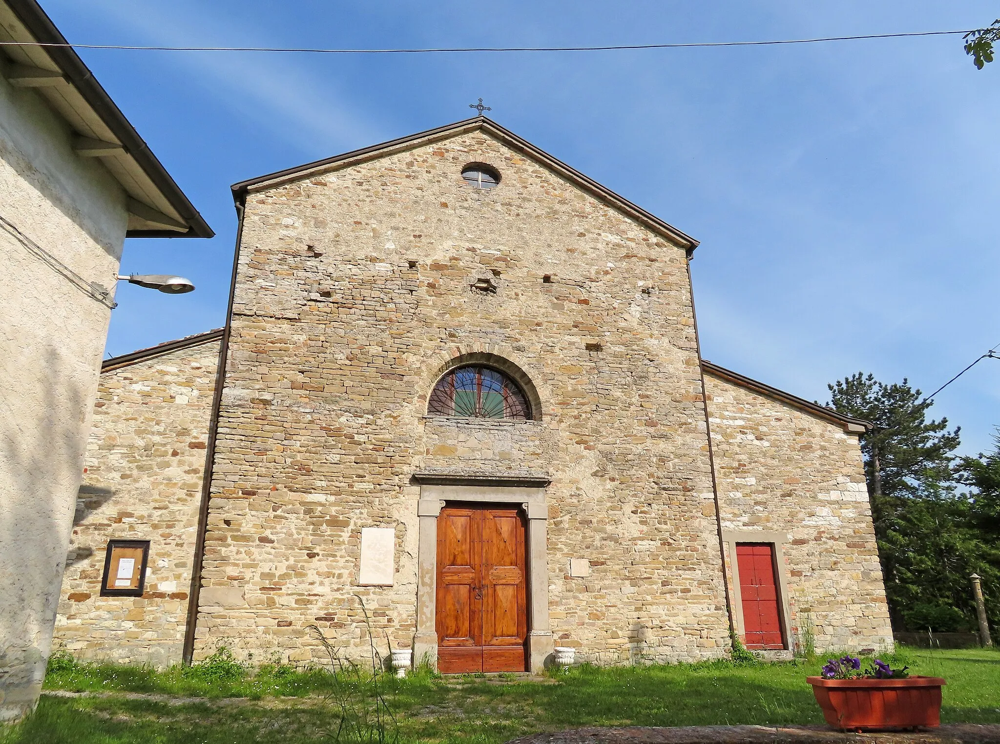 Photo showing: Facciata della chiesa dei Santi Bartolomeo e Martino