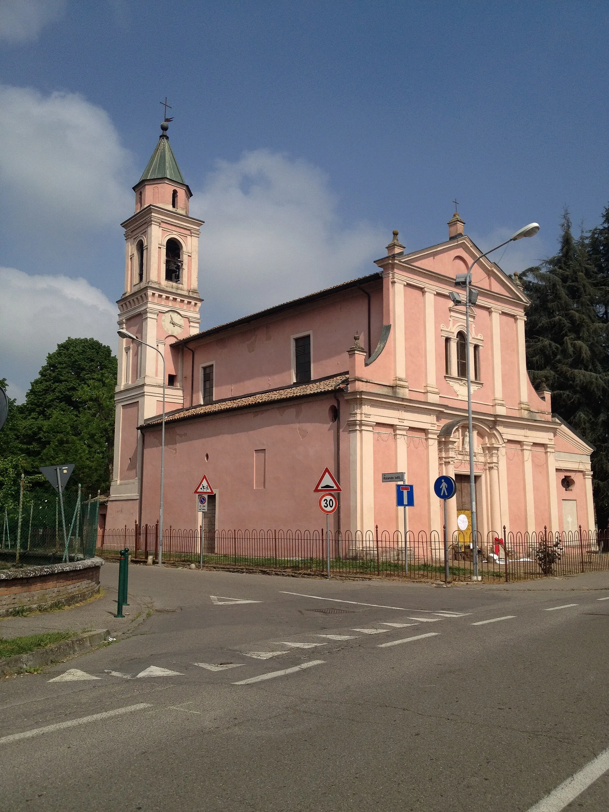 Photo showing: Chiesa parrocchiale di San Biagio in Roncocesi