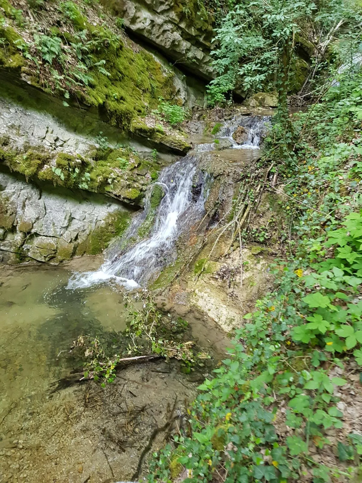 Photo showing: Waterfall ij Ceredolo dei Coppi - Mulino del Diavolo location