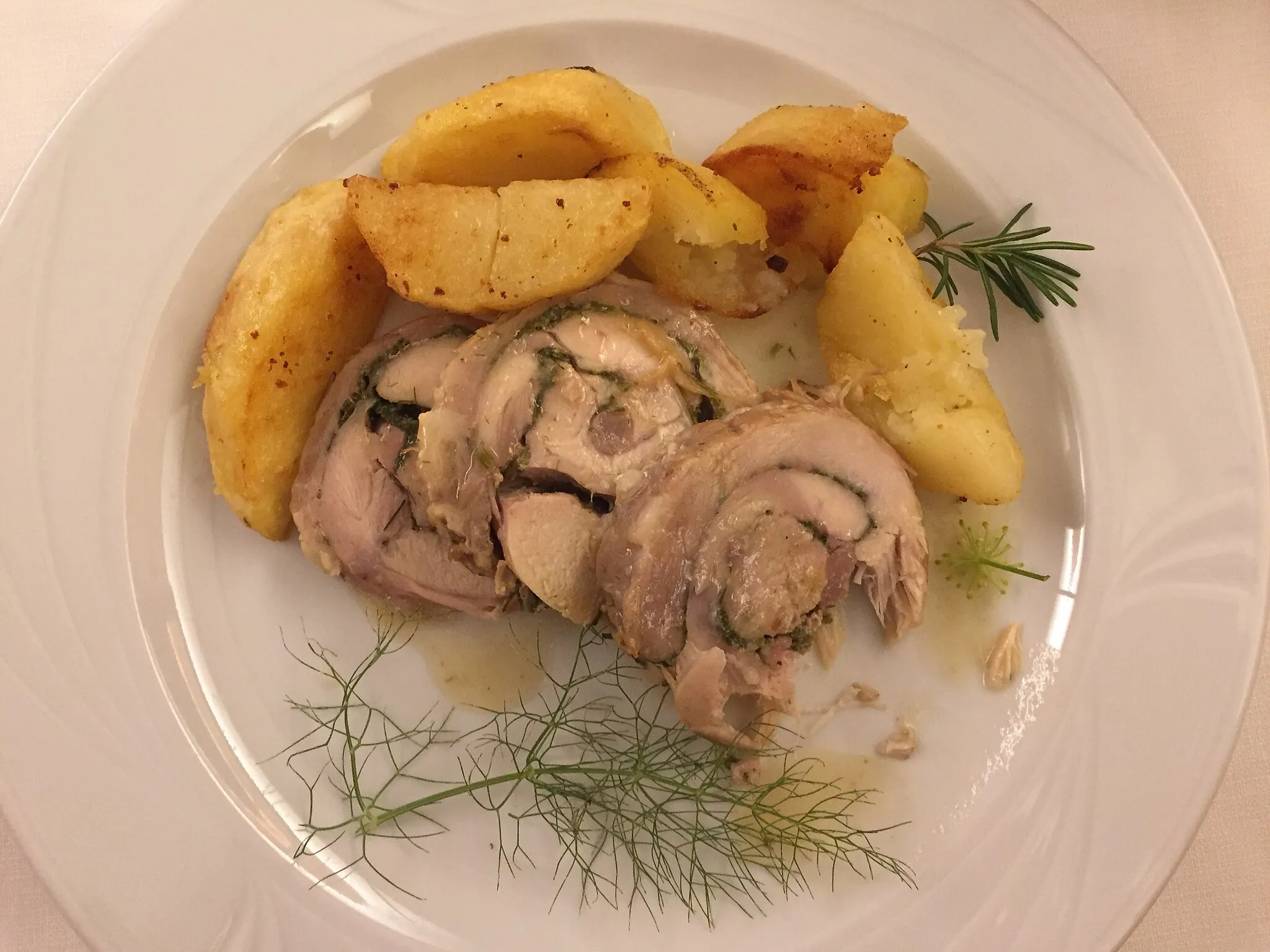 Photo showing: Coniglio con patate, Trattoria da Luciano, Russi (RA)