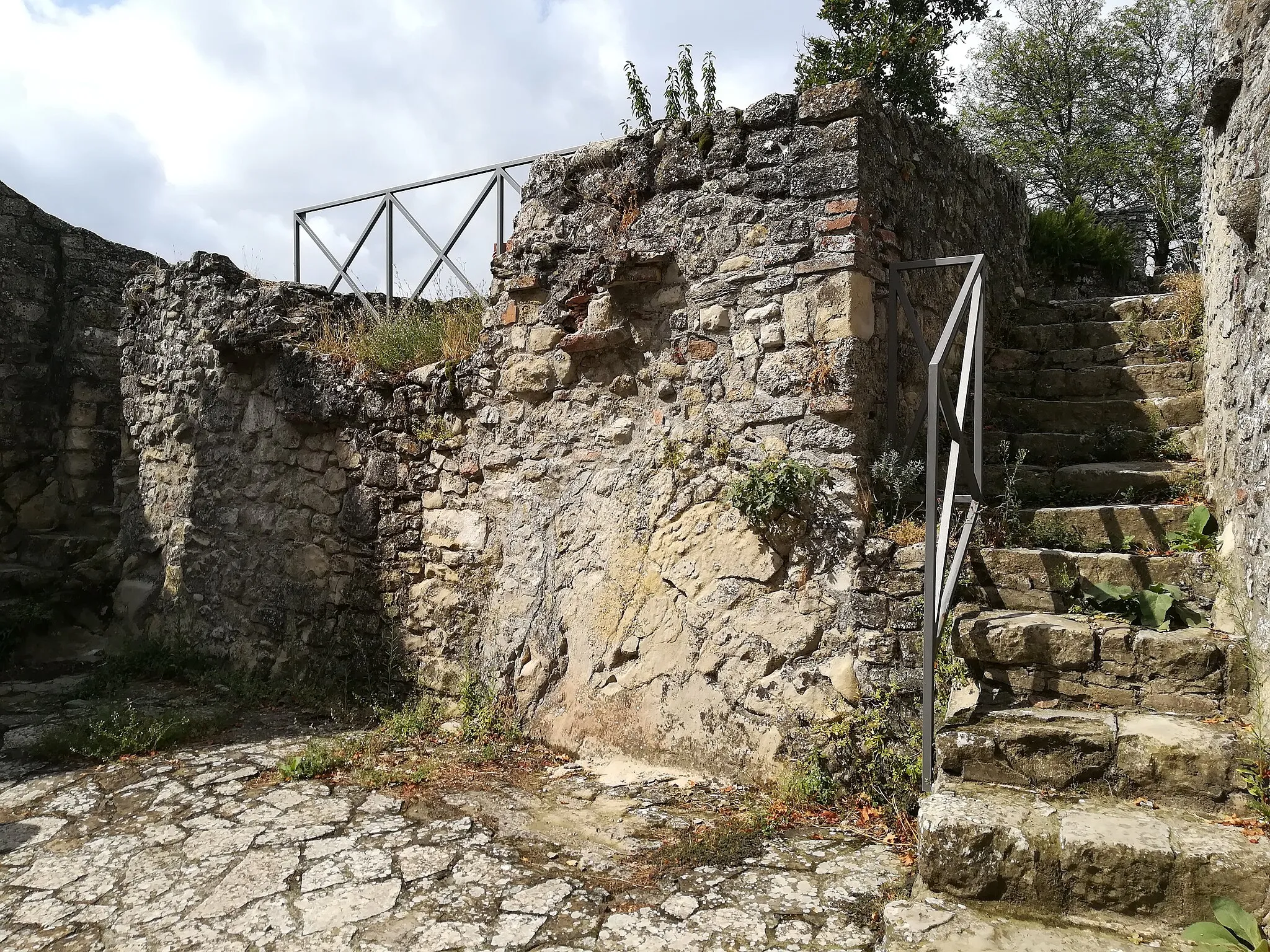 Photo showing: Castello di Canossa