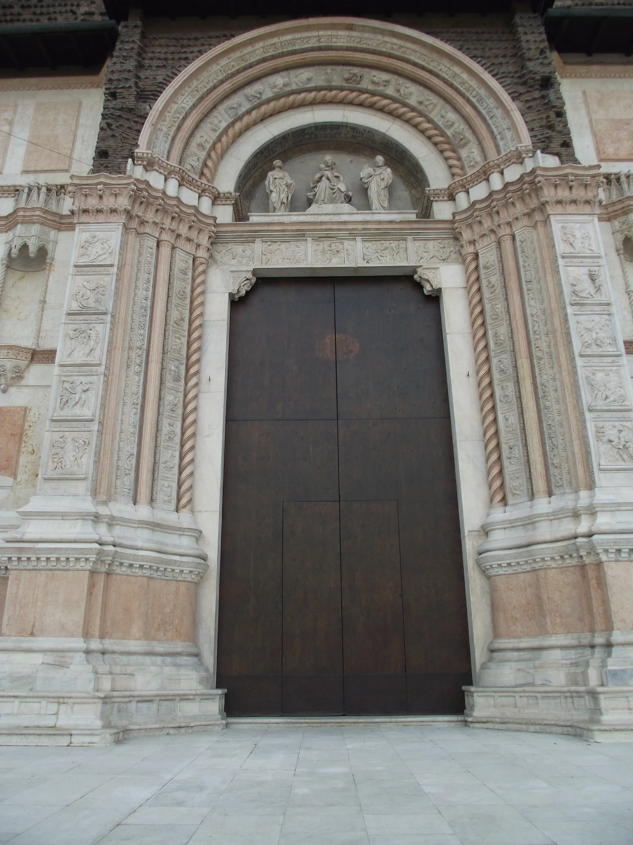 Photo showing: Bologna, Basilica di San Petronio, 1390-XVII secolo